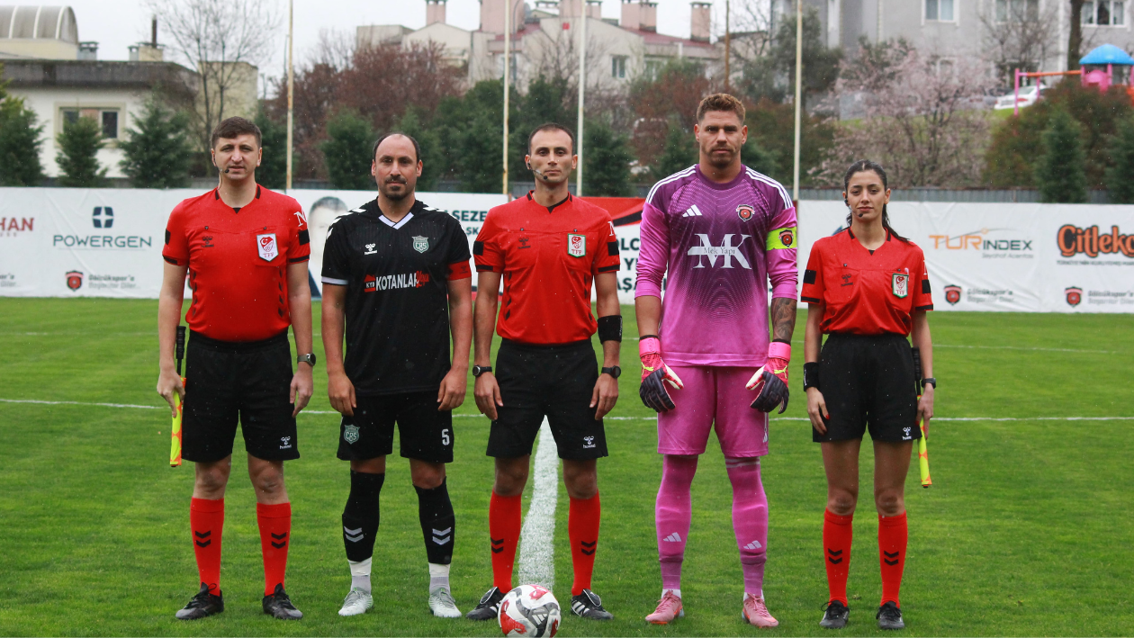 Merve Üzer Çeti̇n (2)-1