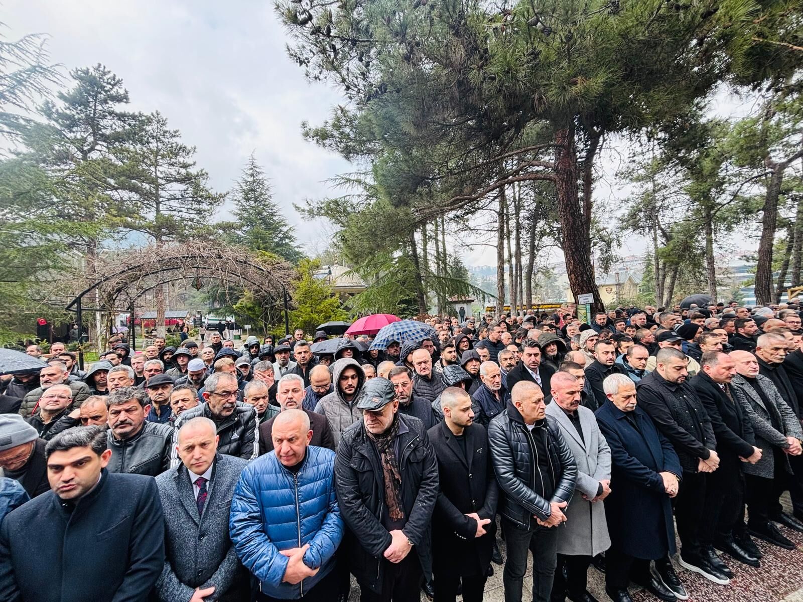 Mhp Di̇lovasi Teşki̇lati Yaşar Aslan'i Acili Gününde Yalniz Birakmadi 2