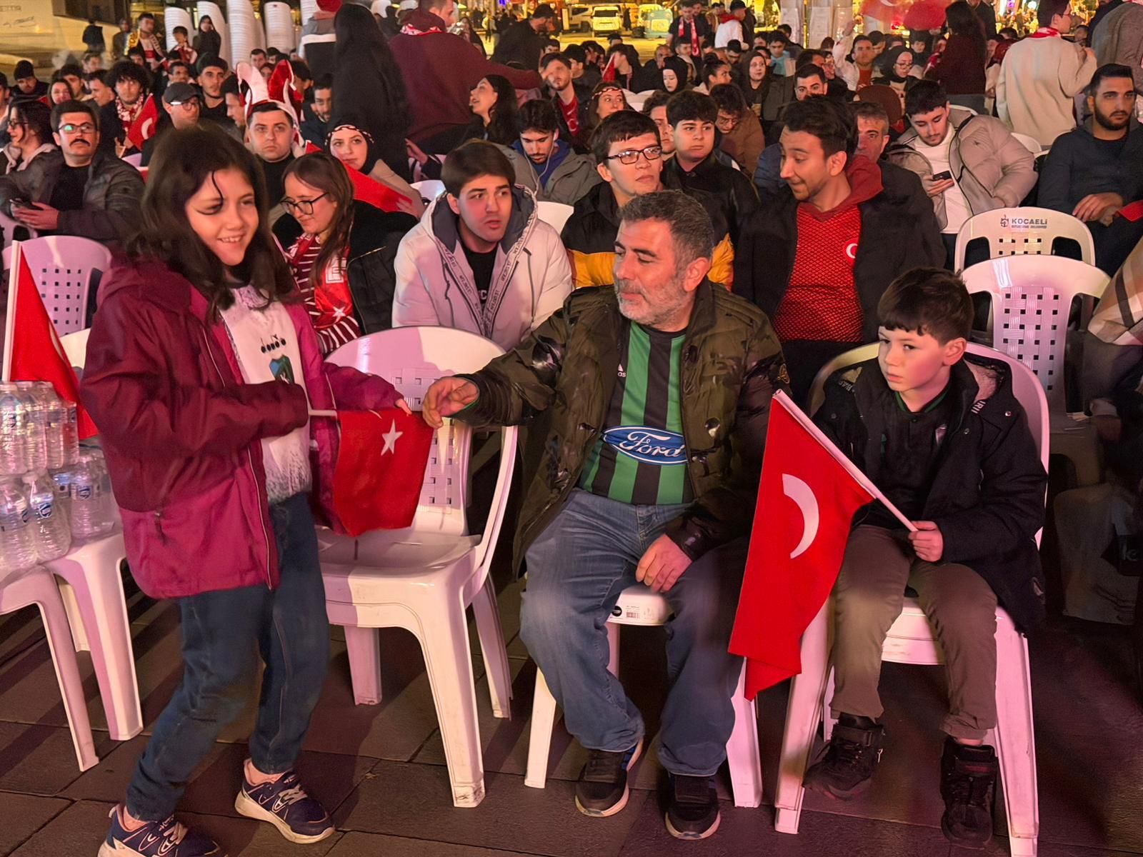 Mi̇lli̇ Maç Heyecani (1)-1