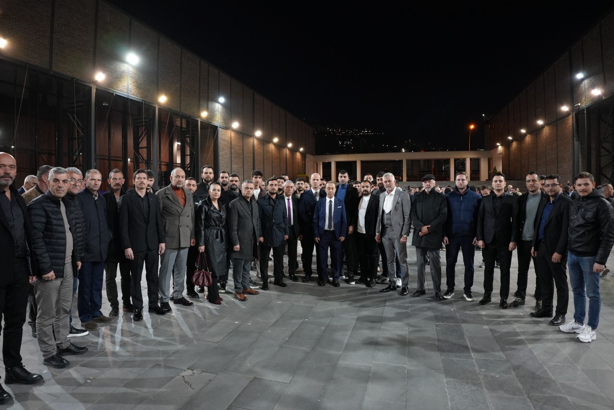 Mi̇lli̇yetçi̇ Hareket Parti̇si̇ Kocaeli̇’de İftar Programi Düzenledi̇ Bi̇rli̇k Ve Güç Vurgusu (2)