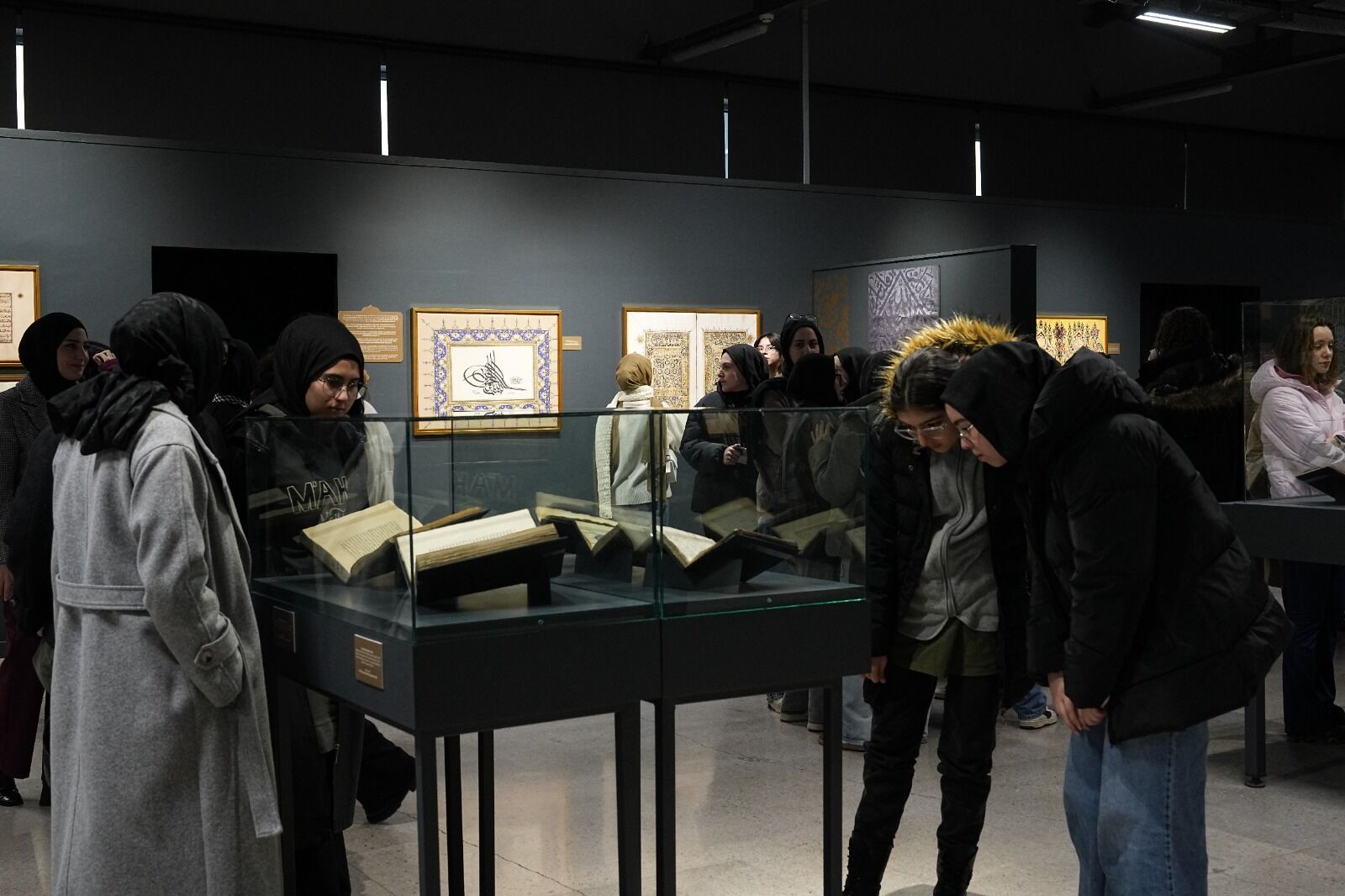 Mukaddes Emanetleri 23 Bin Kişi Ziyaret Etti (9)