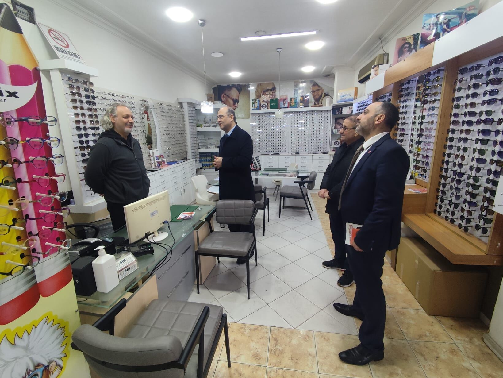 Saadet Parti̇si̇ Deri̇nce’de Esnafin Nabzini Tuttu (1)