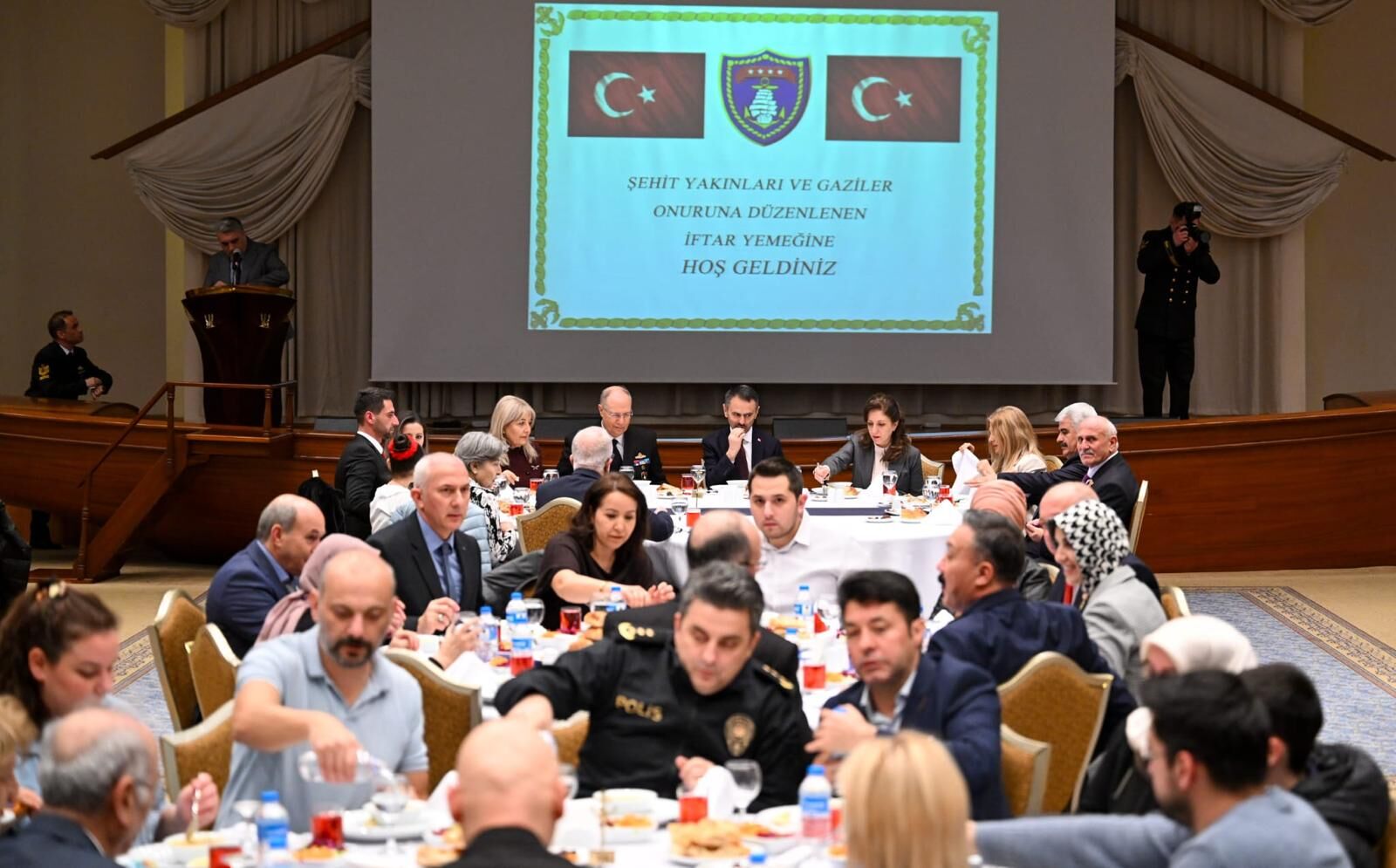 Şehi̇t Ai̇leleri̇ Ve Gazi̇ler Onuruna İftar (1)-1