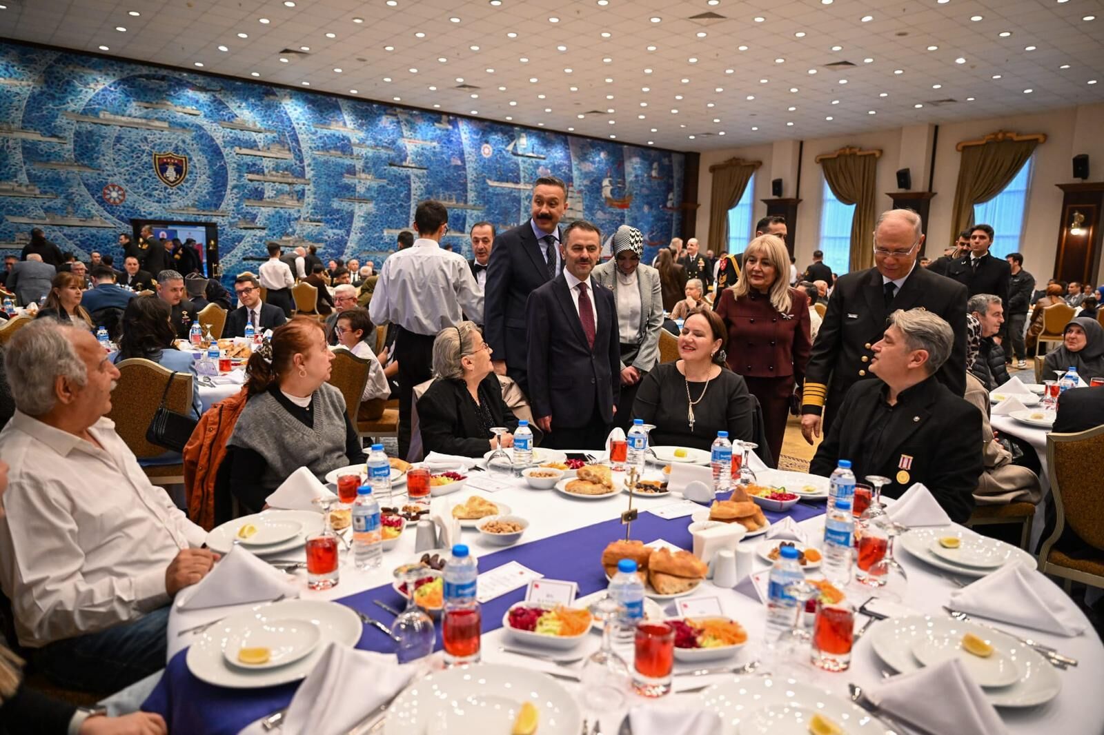 Şehi̇t Ai̇leleri̇ Ve Gazi̇ler Onuruna İftar (2)