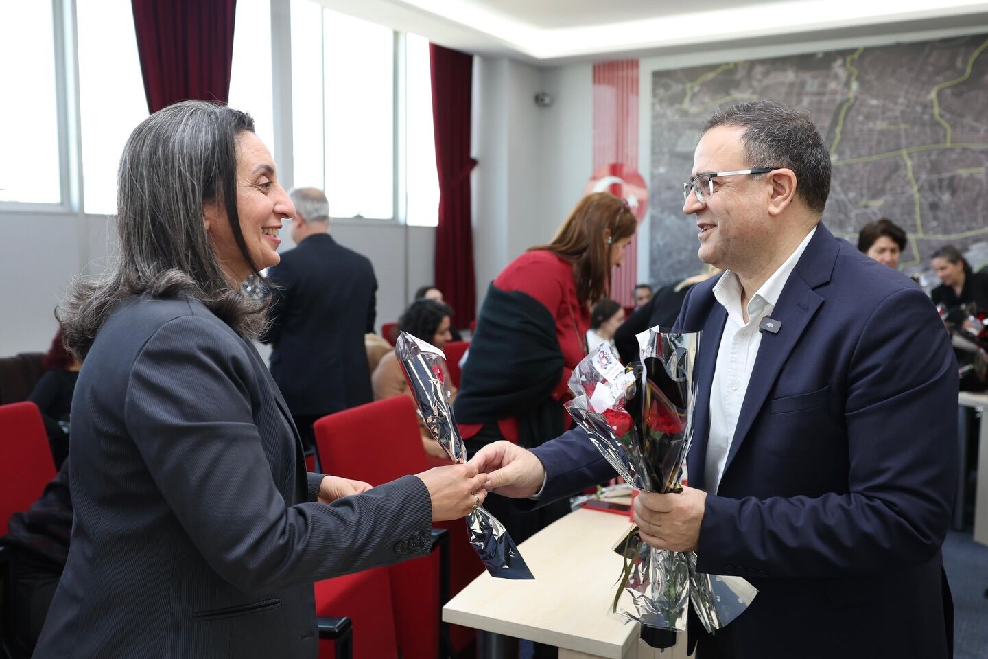 Serti̇f Gökçe, Deri̇nce Beledi̇yesi̇ Kadin Çalişanlarinin 8 Mart’ini Kutladi 2