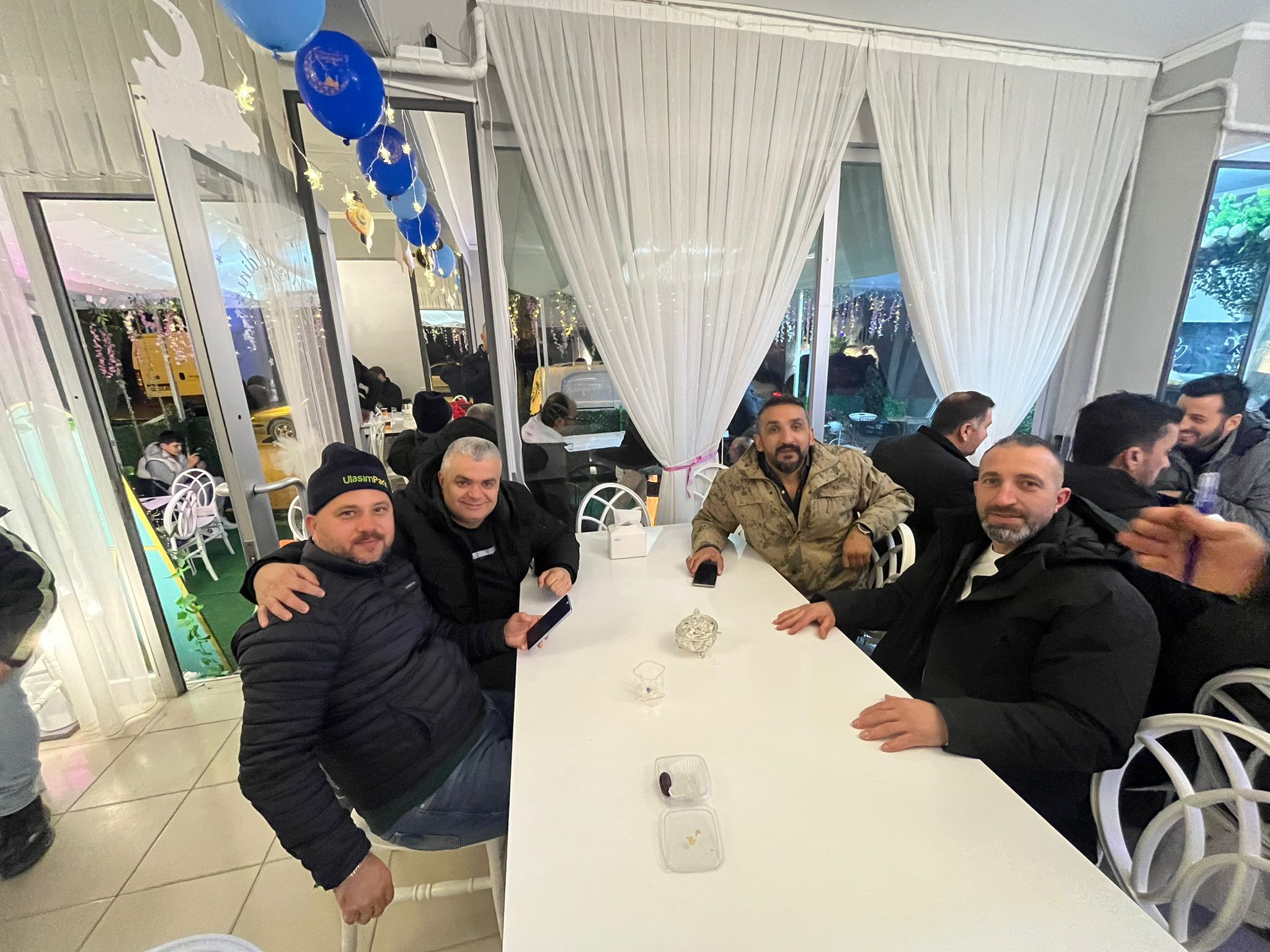 Vefa Sofrasinda Nostalji̇ Rüzgari İmam Hati̇p Mezunlari İftarda Buluştu (3)