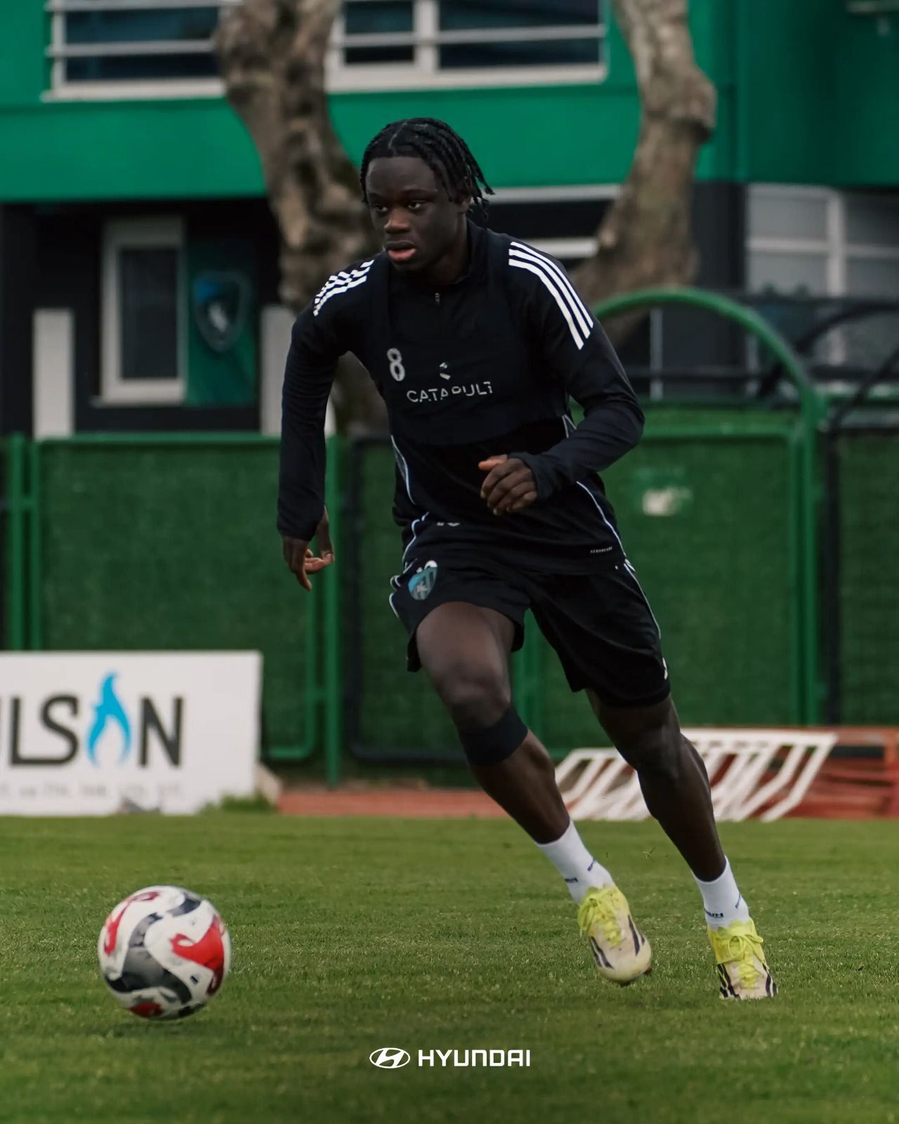 Whatsapp Image 2026 03 24 At 15.37.01 (2)