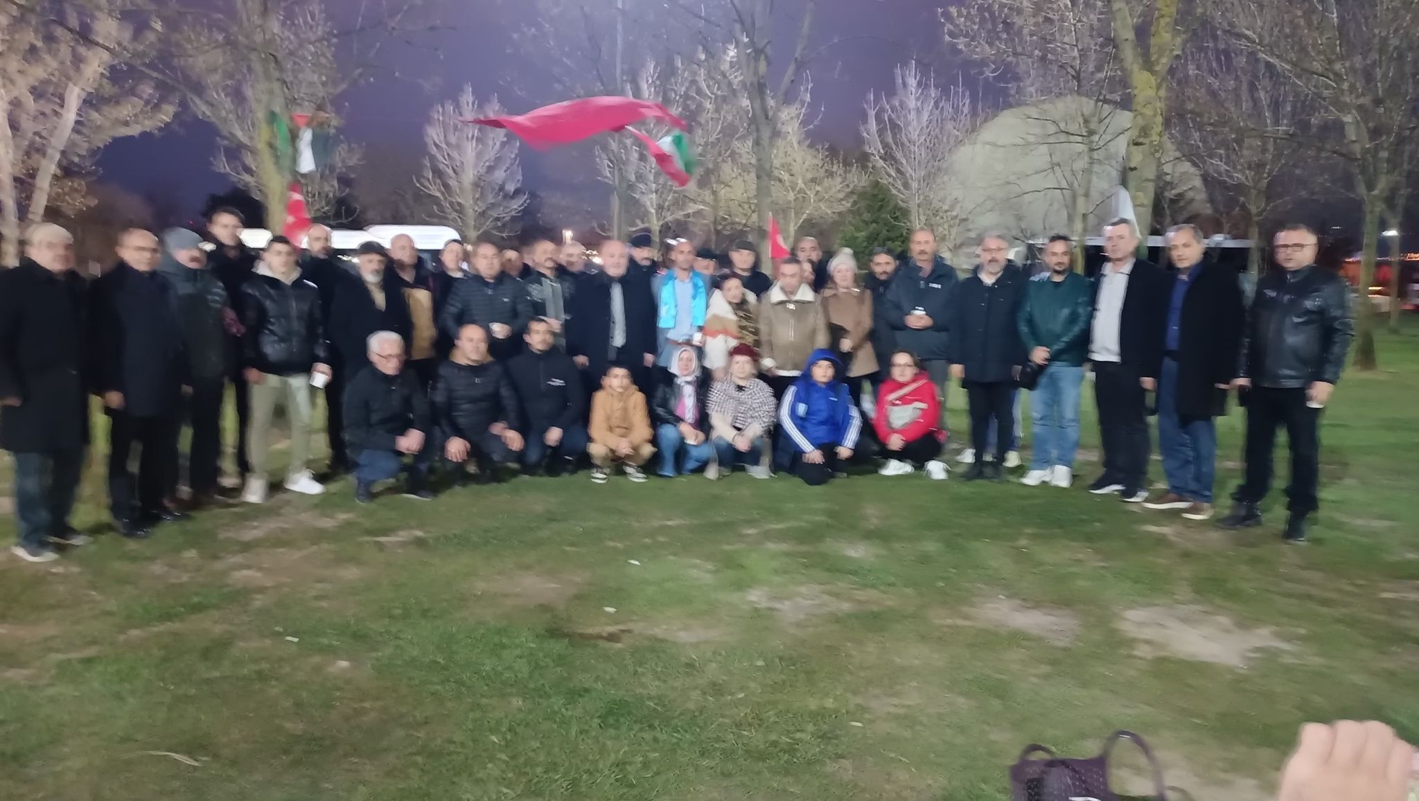 Zeyti̇n, Ekmek Ve Suyla İftar Düzenledi̇ (23)