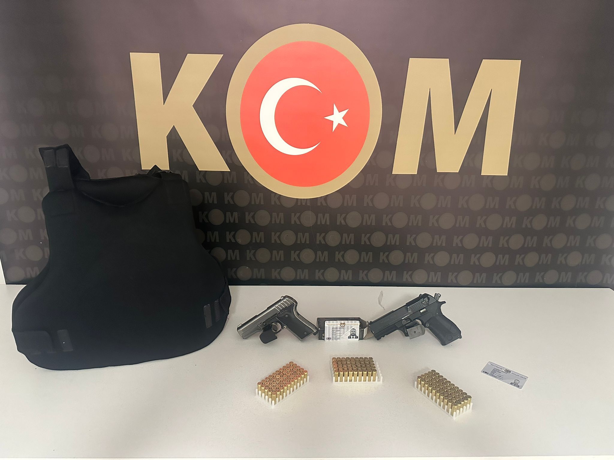 8 Ayri Suçtan Araniyordu İzmi̇t’te Kiskivrak Yakalandi-2