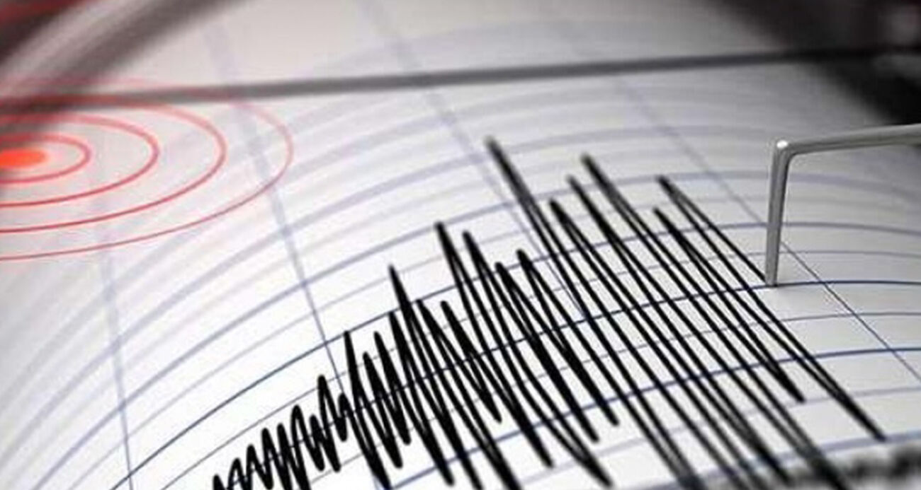 Afgani̇stan Merkezli̇ 6,3’Lük Deprem Paki̇stan’da Hi̇ssedi̇ldi̇