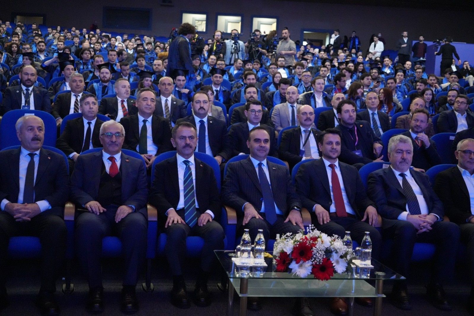 Bakan Kacir, 407 Genç Yazilimcinin Mezuni̇yet Coşkusunu Paylaşti (4)