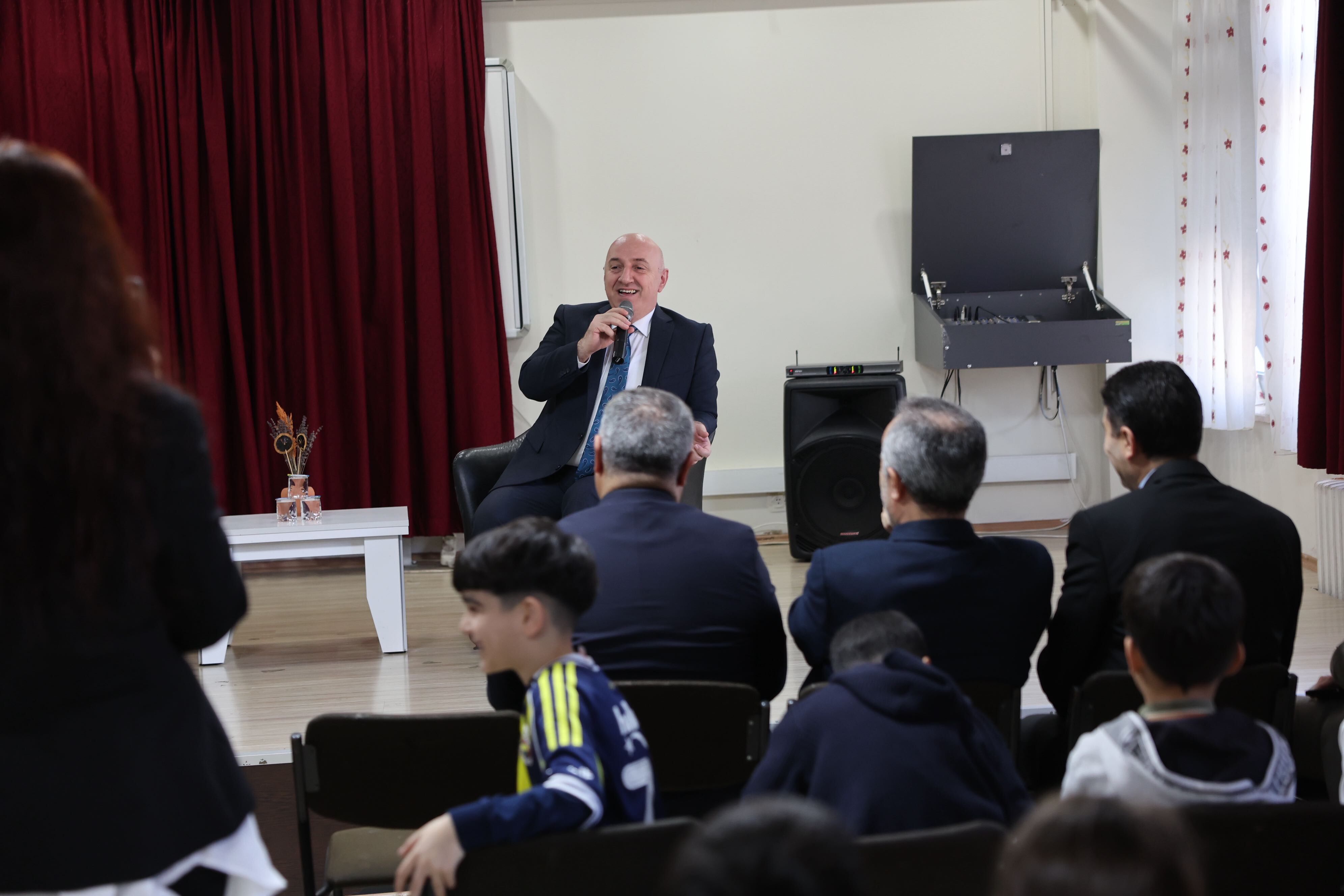 Başkan Bıyık’tan Öğrencilere Yerel Yönetimler Dersi (7)