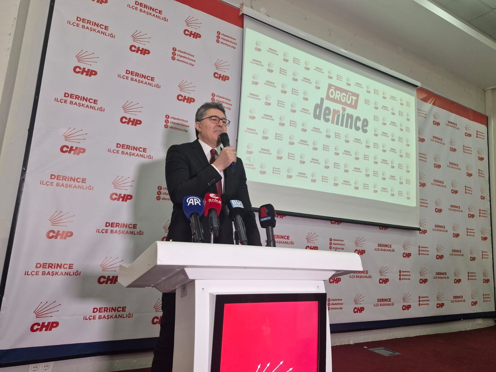 Chp Deri̇nce’de Güç Gösteri̇si̇ Yapti (12)
