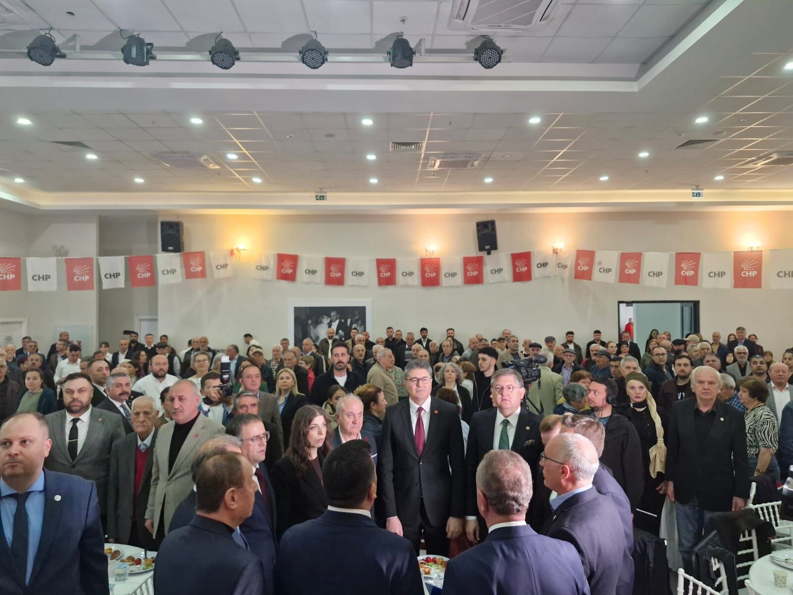 Chp Deri̇nce’de Güç Gösteri̇si̇ Yapti (4)