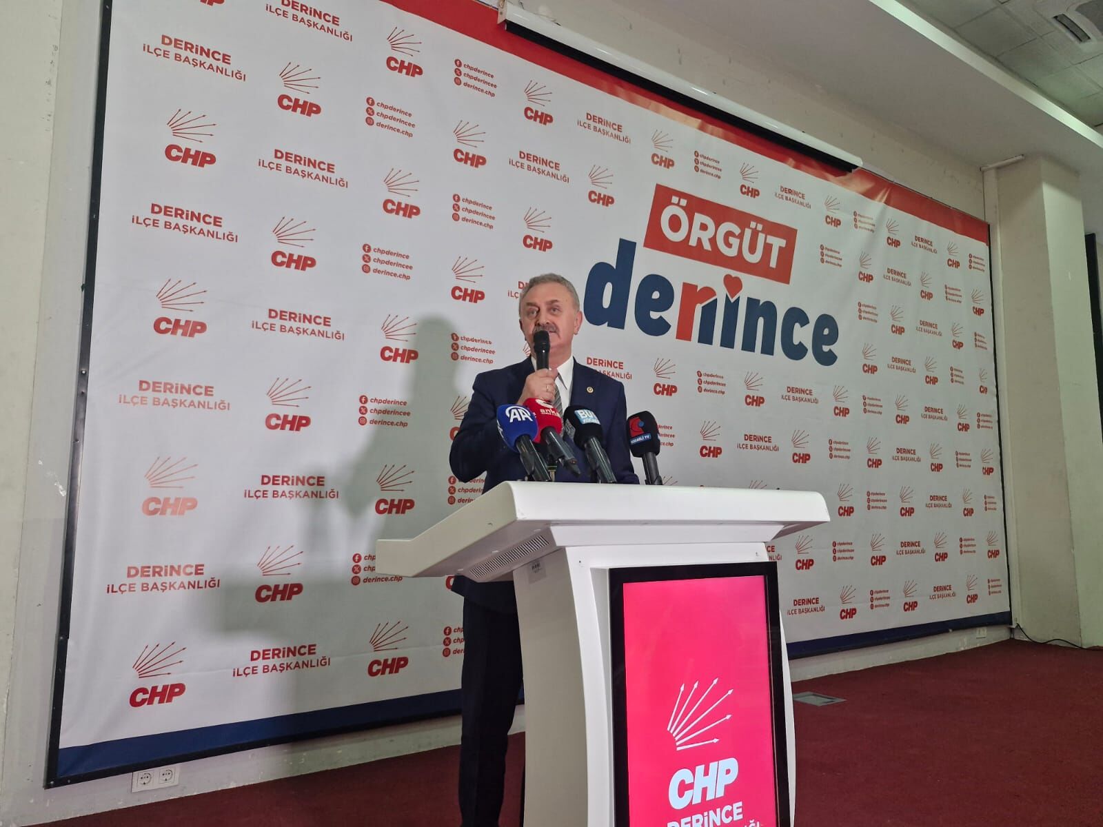 Chp Deri̇nce’de Güç Gösteri̇si̇ Yapti (8)