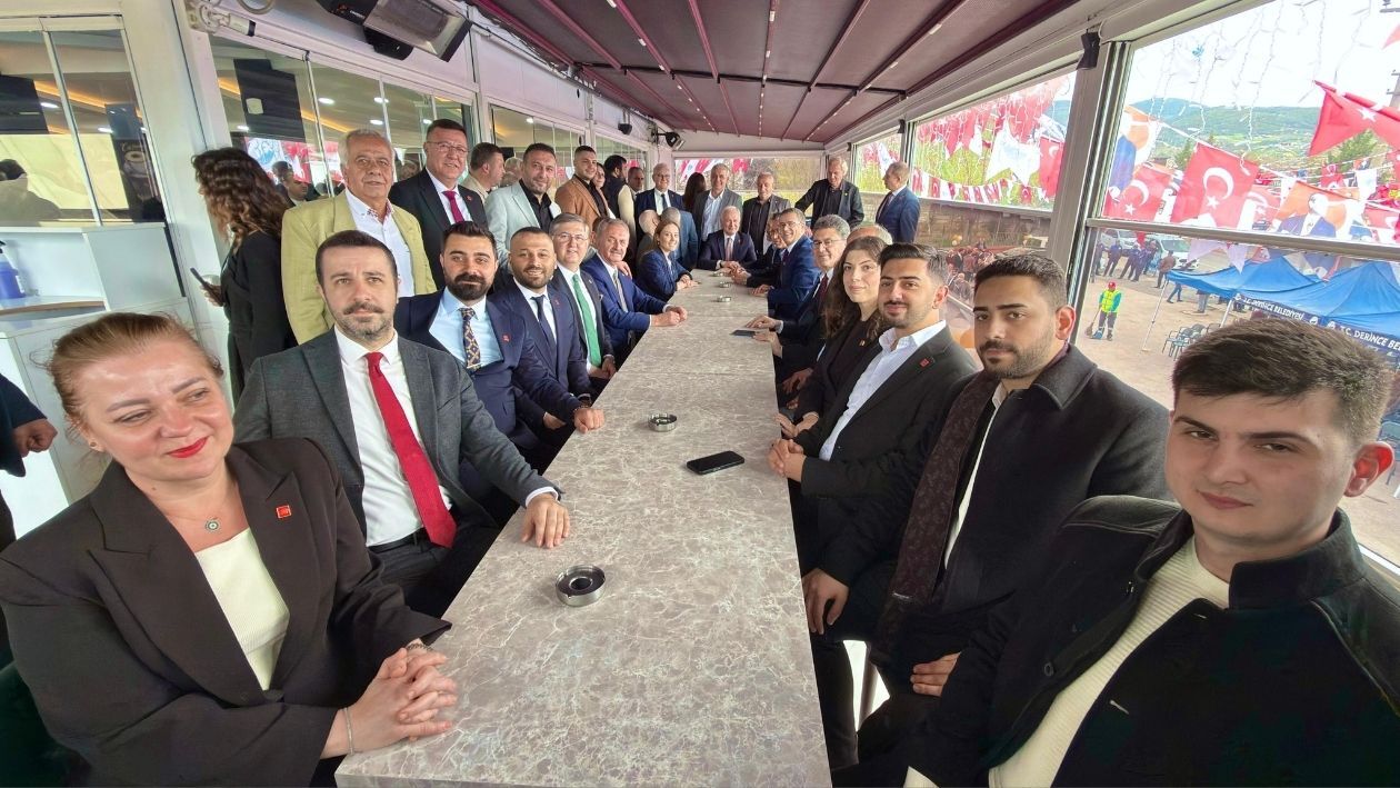 Deri̇nce’de “Davet Evi̇” Ve “Seni̇n Kafen Genç” Hi̇zmete Açildi (1)
