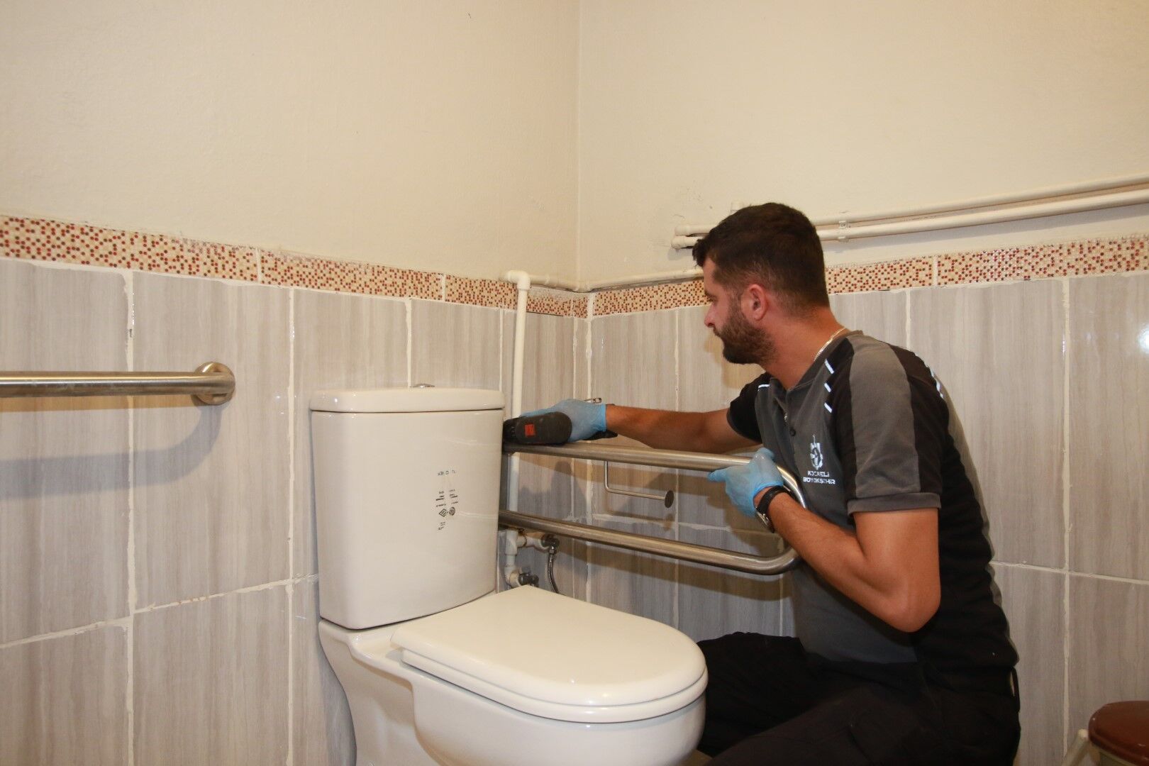 Hayata Tutun (Büyük)