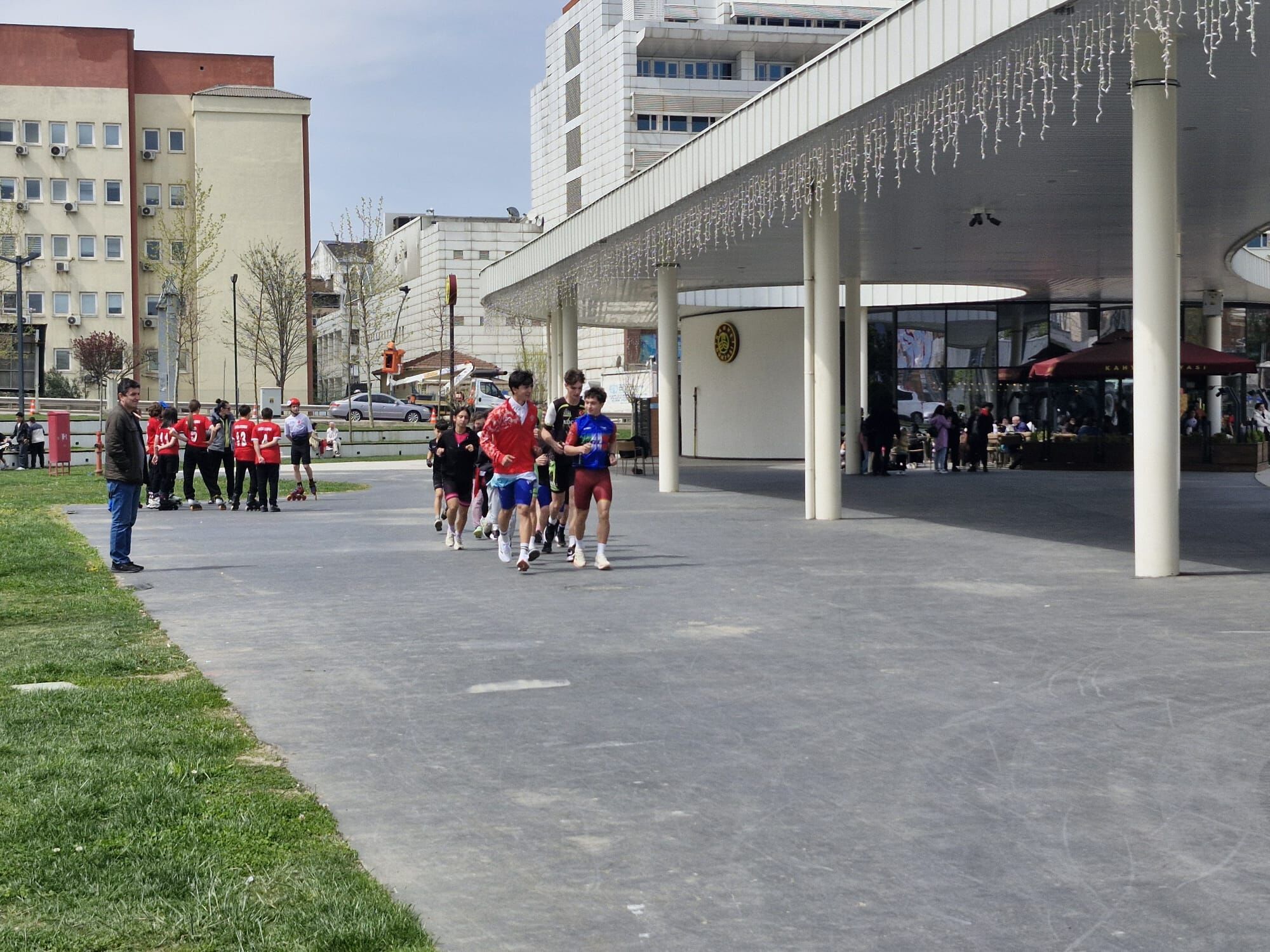 Heyecani Başliyor (2)