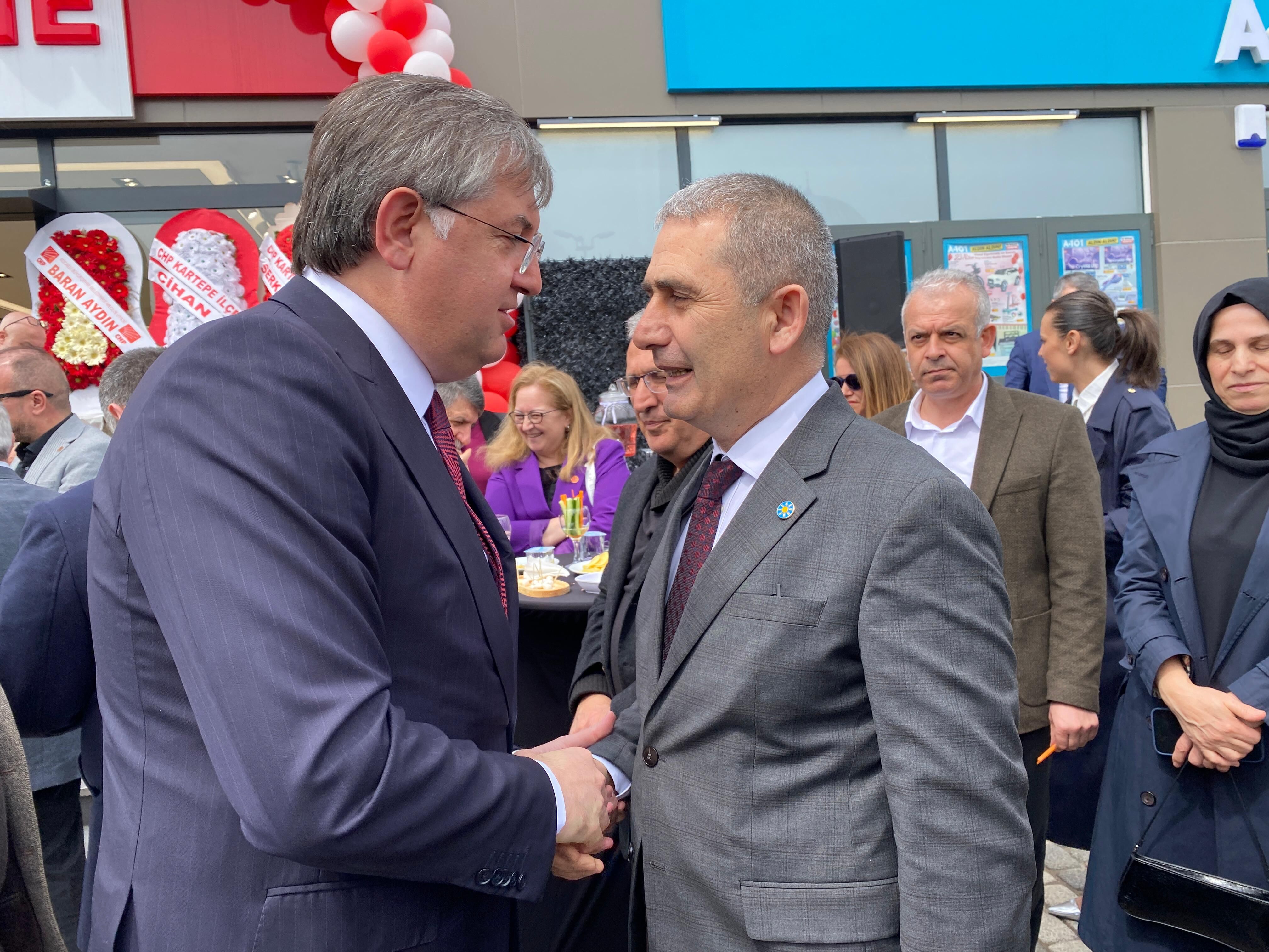 İyi̇ Parti̇ Kocaeli̇’den Kartepe Çikarmasi Temaslar Peş Peşe Gerçekleşti̇ (7)