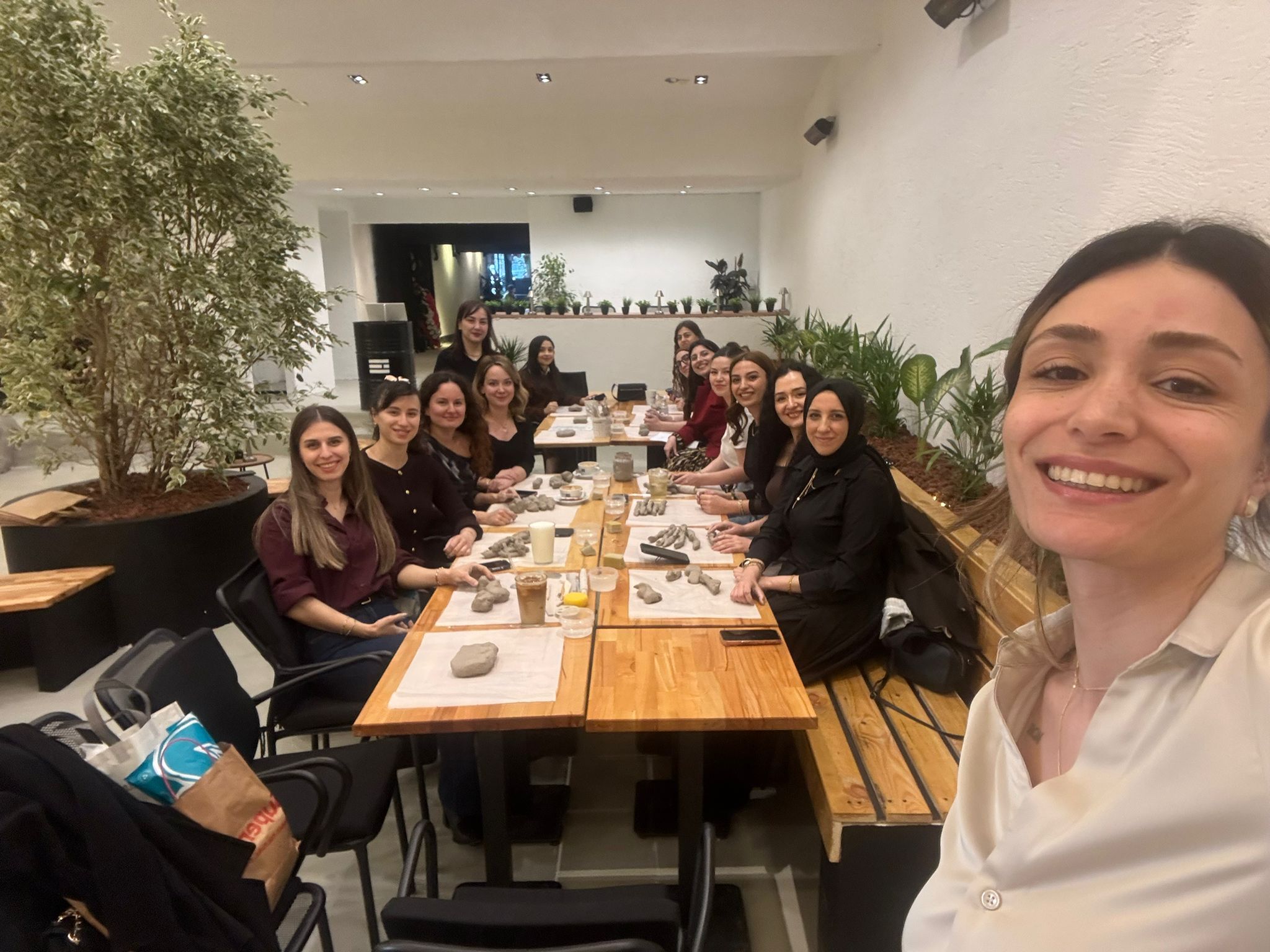 Kadinlara Serami̇k Workshop Etki̇nli̇ği̇ (4)