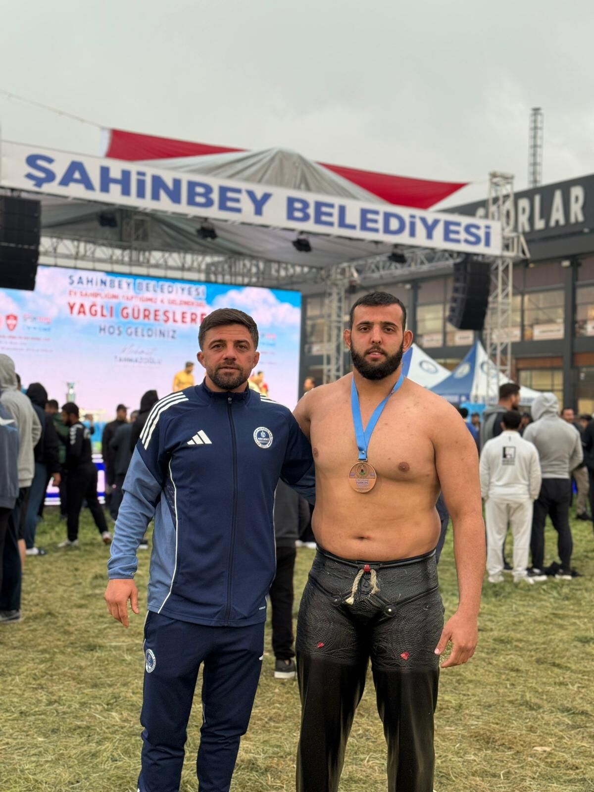 Kağıtspor, Türkiye’de Sporun Yüz Akı Oldu (1)