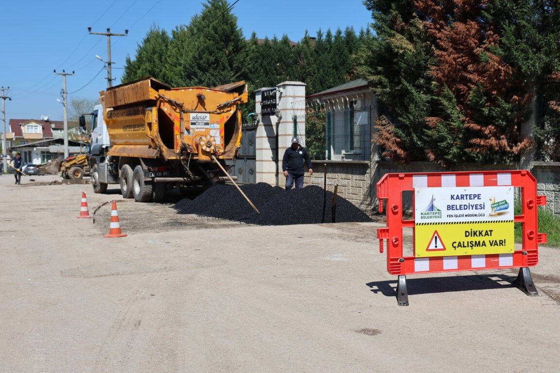 Kartepe’de Eş Zamanlı Yol Çalışması (1)