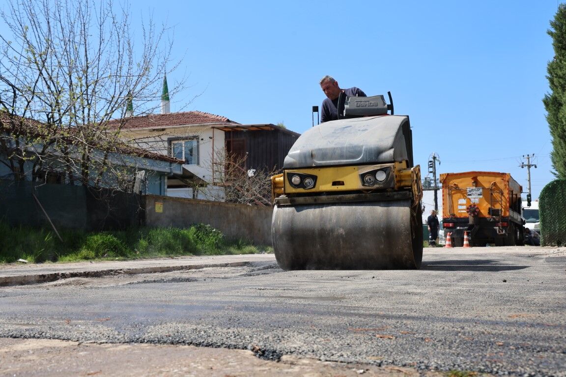 Kartepe’de Eş Zamanlı Yol Çalışması (2)