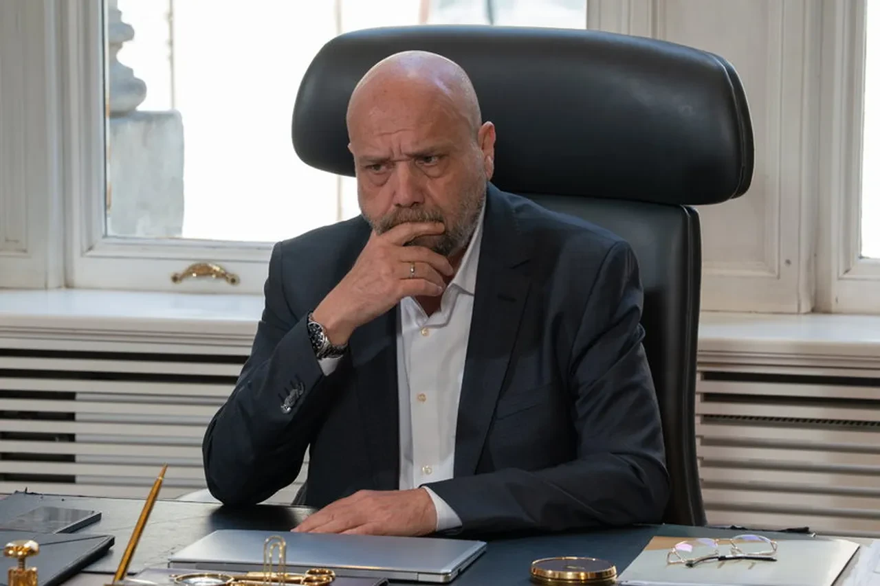 Kizilcik Şerbeti̇ 135. Bölümde Ortalik Karişiyor! Fragman Şoke Etti̇ (1)