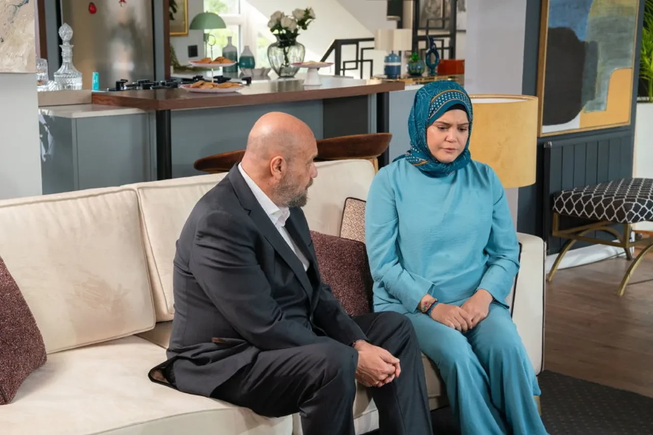 Kizilcik Şerbeti̇ 135. Bölümde Ortalik Karişiyor! Fragman Şoke Etti̇ (4)