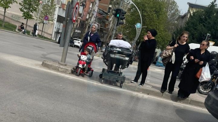 Kocaeli̇’de 23 Ni̇san Coşkusu Süleyman Demi̇rel Kültür Merkezi̇’ne Taşti-2