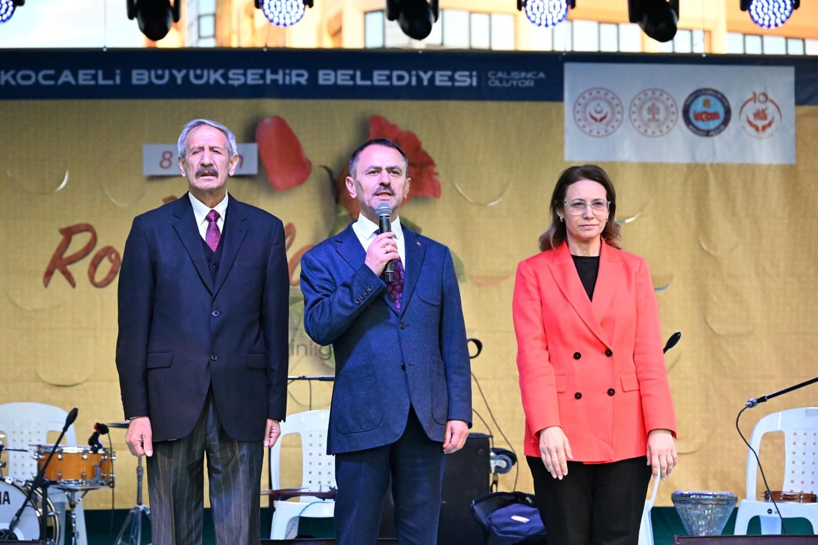 Kocaeli̇’de Romanlar Günü’nde Renkli̇ Görüntüler (3)