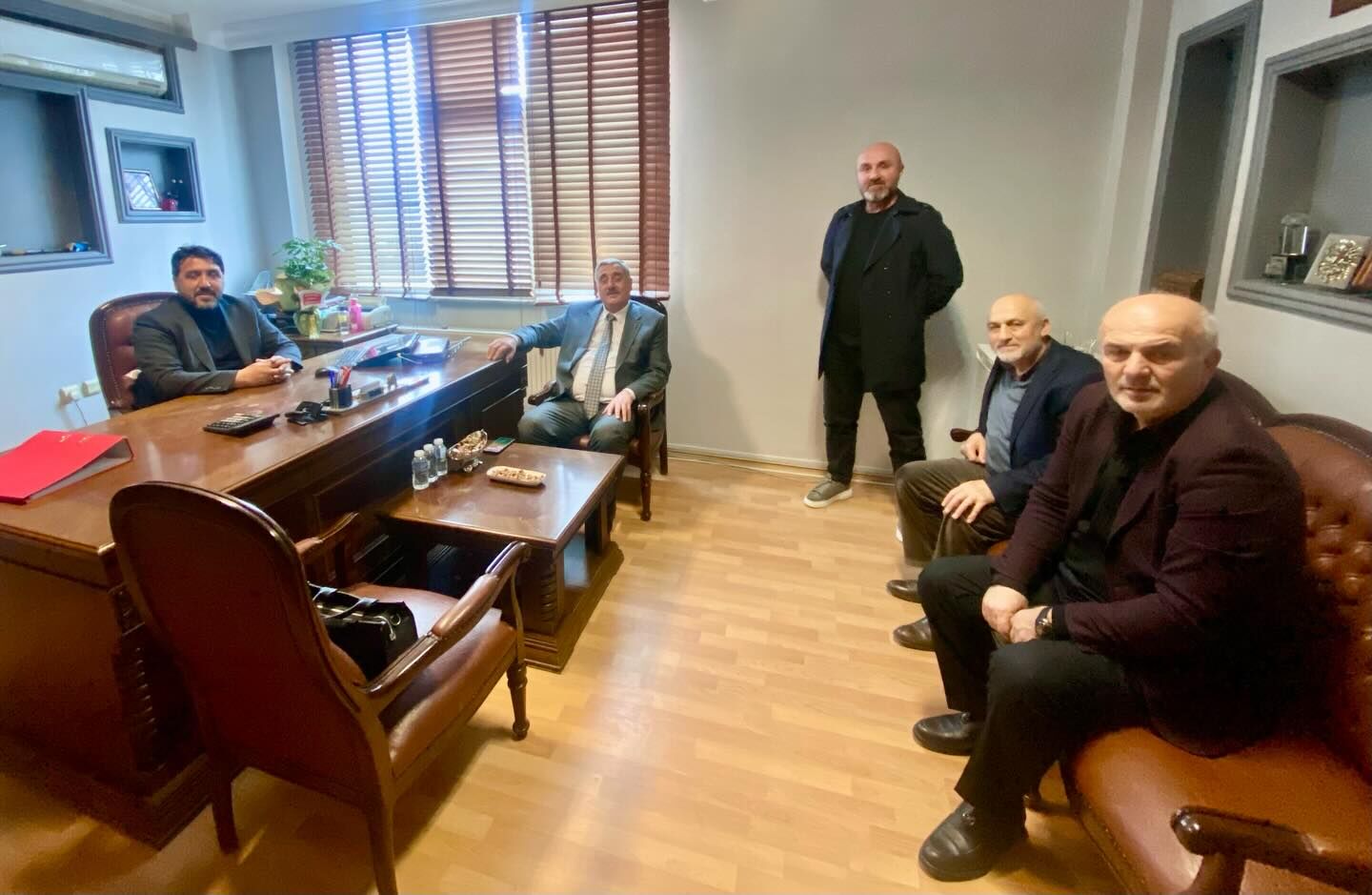 Körfez Kent Konseyi̇ Başkani Ahmet Önal Ve Yöneti̇mi̇ Zi̇yaretler (1)