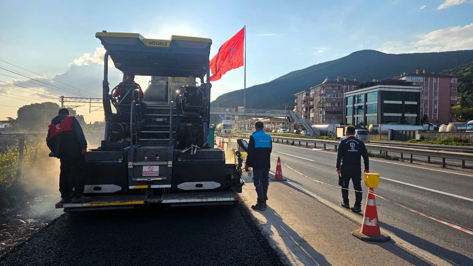 Körfez Şirinyalı'da Trafik, Durak Cebiyle Rahatlayacak (2)