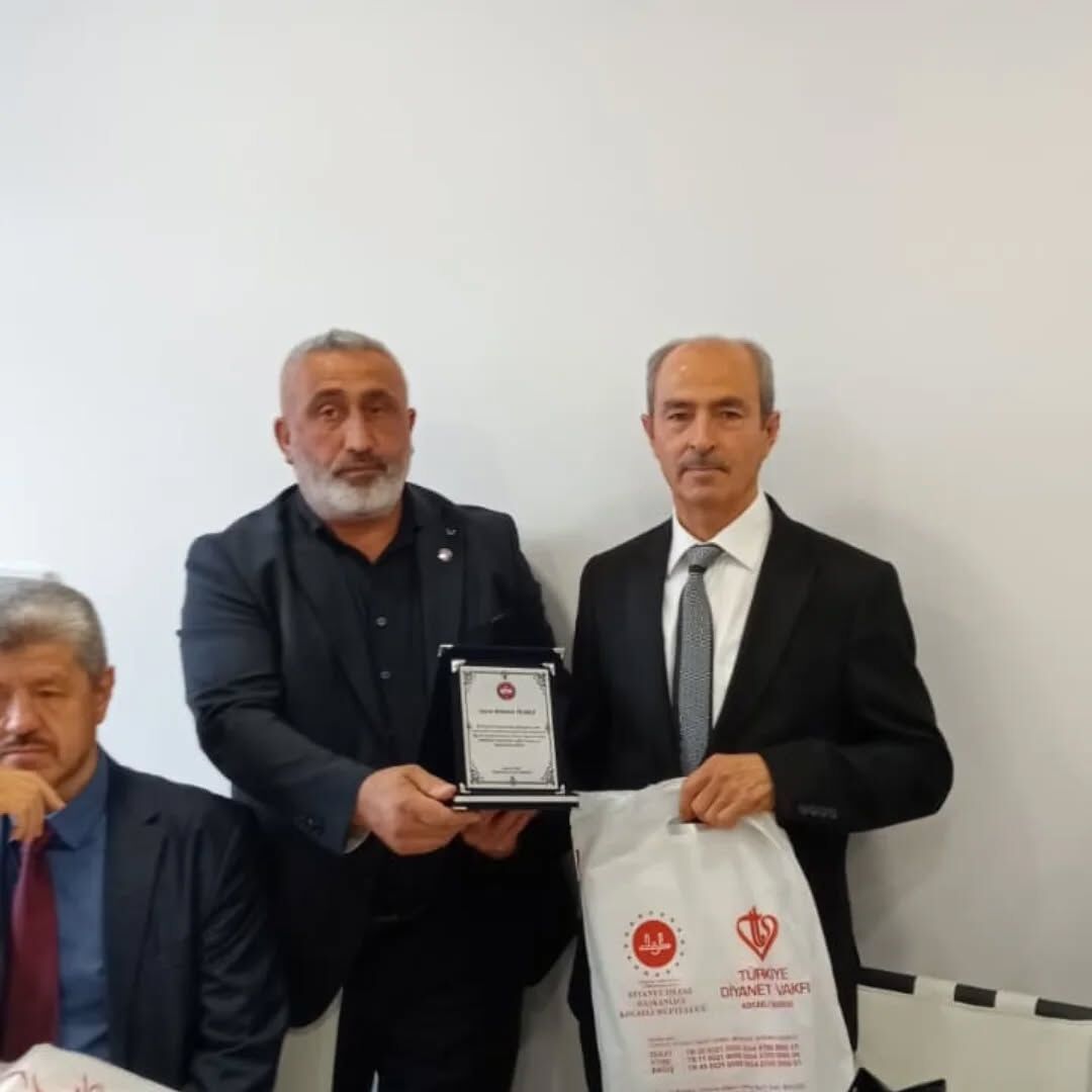 Mehmet Yilmaz Emekli̇ye Ayrildi4 (9)