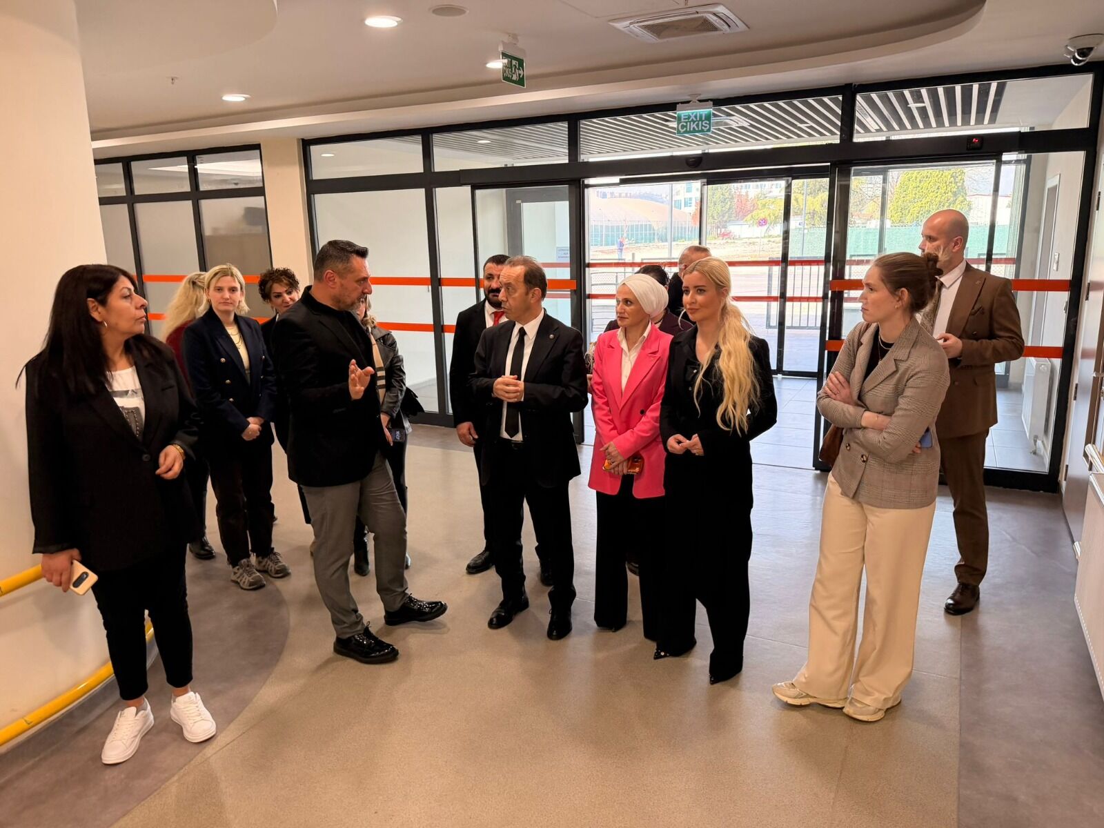 Oti̇zm Farkindalik Günü’nde Anlamli Zi̇yaret (5)