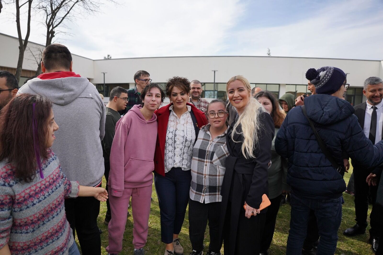 Oti̇zm Farkindalik Günü’nde Anlamli Zi̇yaret (9)