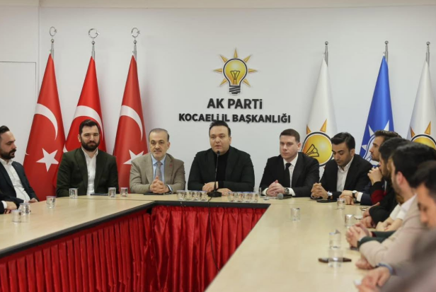 Yusuf İbi̇ş Kocaeli̇’de Teşki̇latla Buluştu (3)