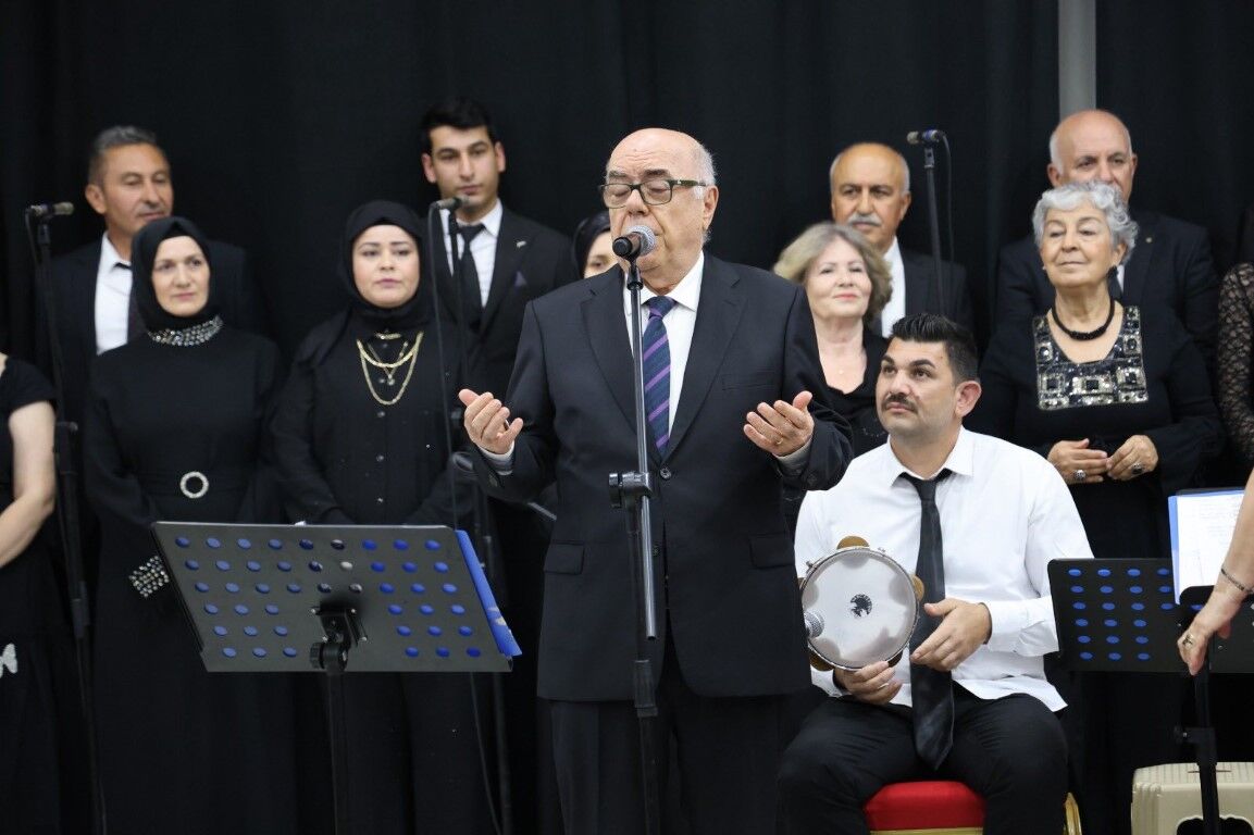19 Mayıs Coşkusu Kartepe’de Türkü Ve Nağmelerle Yaşandı (2)