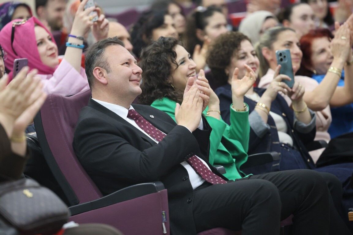 19 Mayıs Coşkusu Kartepe’de Türkü Ve Nağmelerle Yaşandı (6)