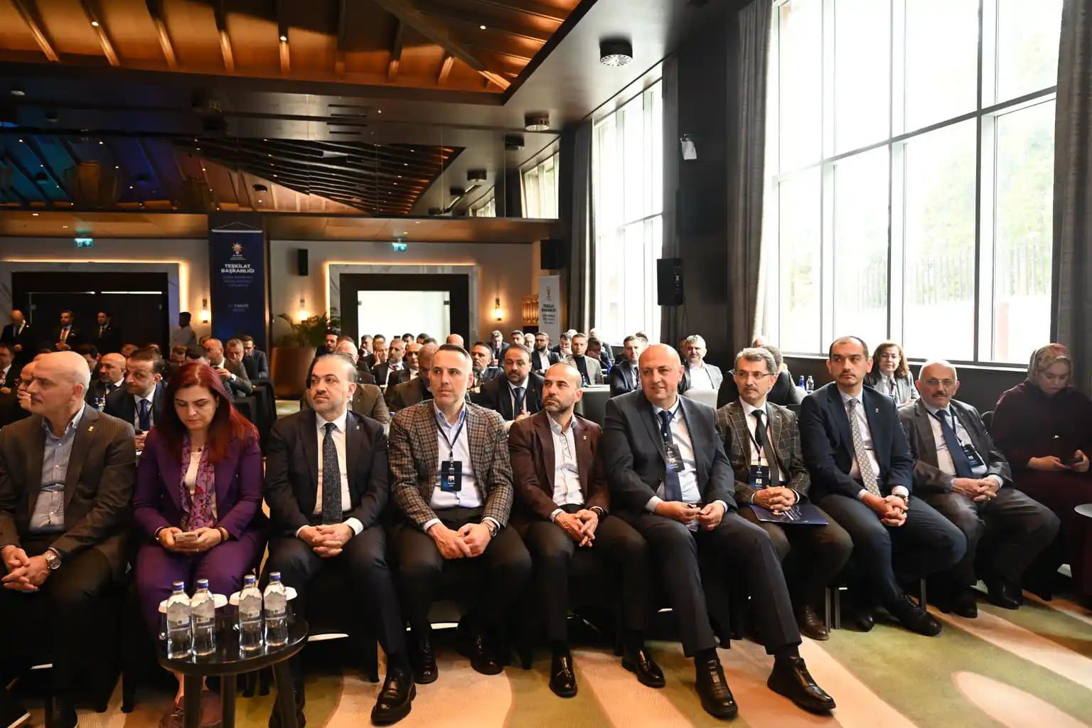 Ak Parti Kocaeli Teşkilatı, Bursa’da Düzenlenen Doğu Marmara Bölge Strateji Kampı’nı Tamamladı. Gözler Şimdi Cumhurbaşkanı Recep Tayyip Erdoğan’ın Katılımıyla 16 Mayıs’ta Kocaeli Stadyumu’nda Yapılacak Gençlik Şölen (5)