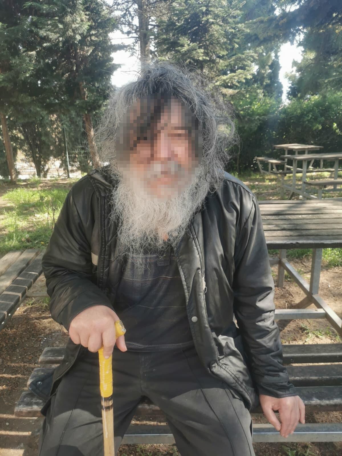 Bi̇r Yil Sonra Gelen Deği̇şi̇m Çöp Evde Bulunan Adam Yeni̇ Hali̇yle Şaşirtti (5)