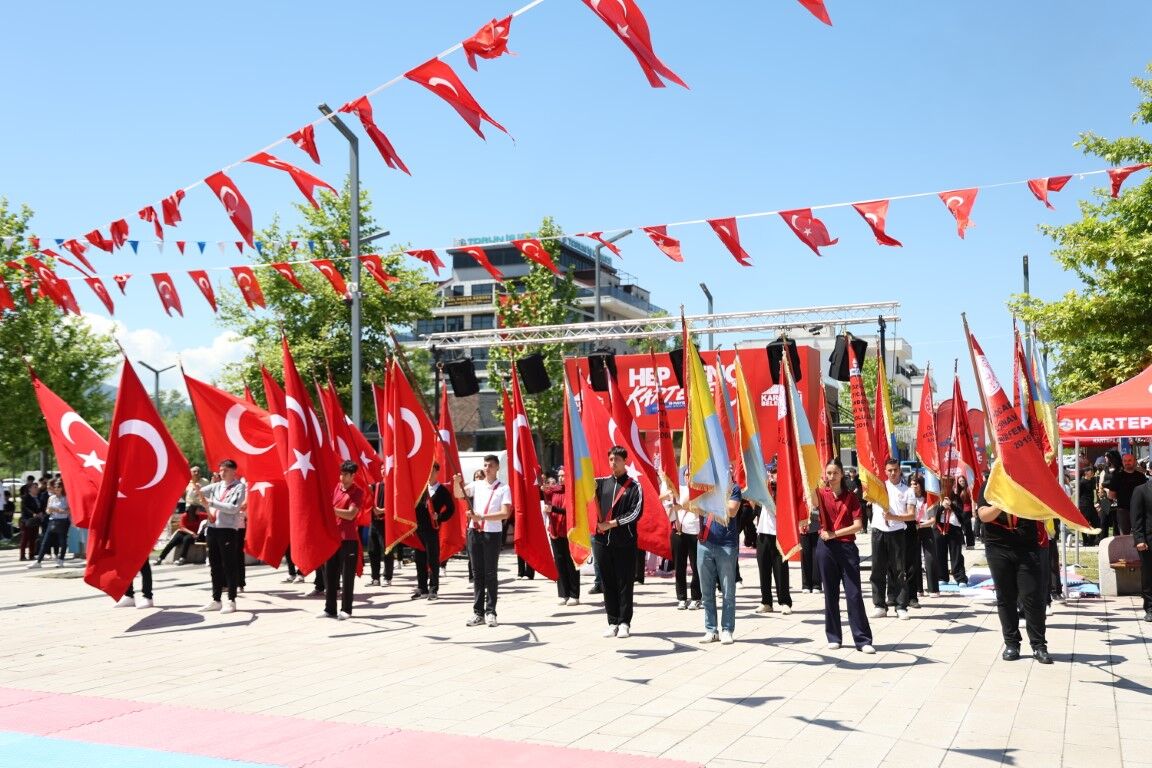 Kartepe’de 19 Mayıs Coşkusu (6)