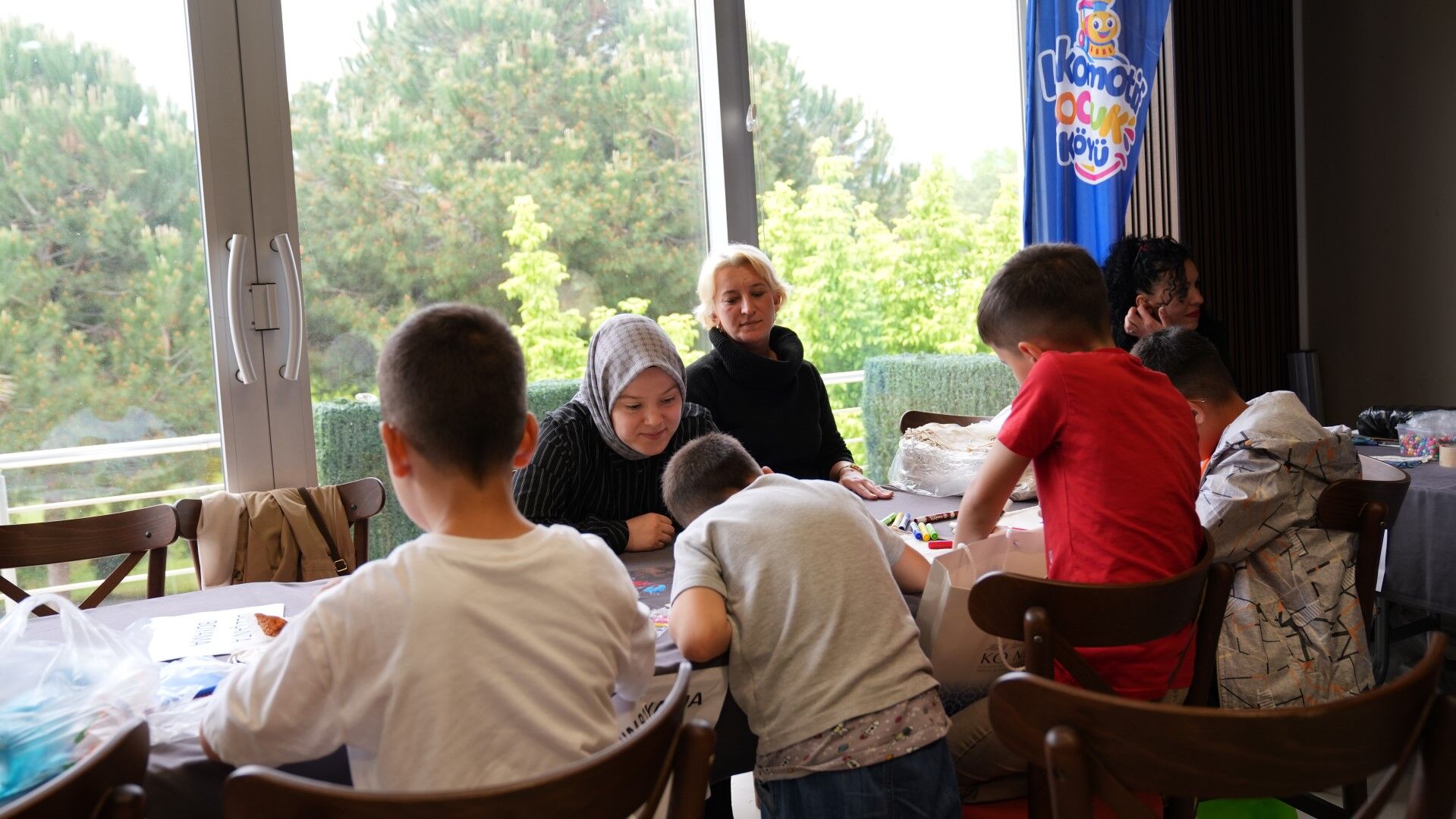Ko Mek Vefası Bayram Öncesi Yüzleri Güldürdü (1)