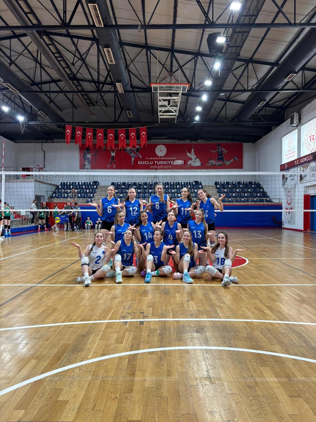 Kocaeli̇ Voleybol Akademi̇ Fi̇nal Bi̇leti̇ İçi̇n Sahaya Çikiyor (1)-1