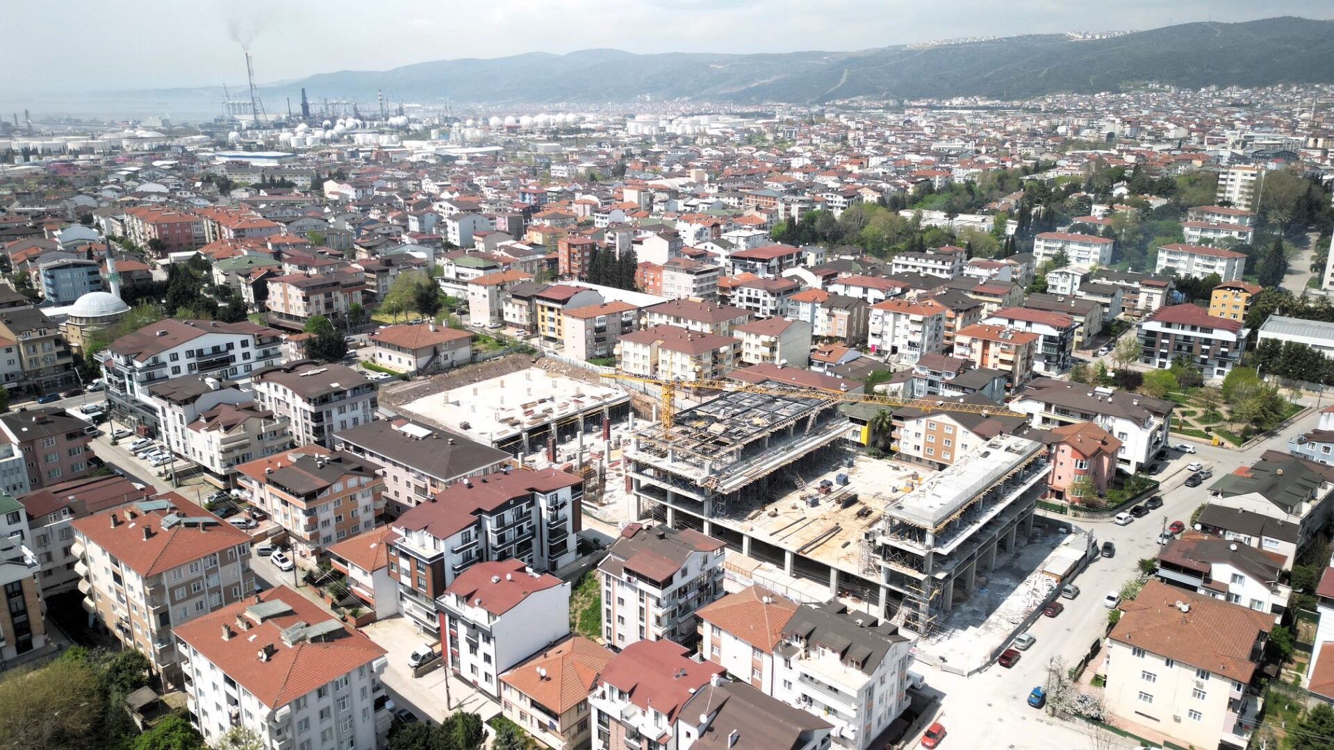 Körfez Kapalı Spor Kompleksi'nde Yoğun Tempo (3) (Büyük)