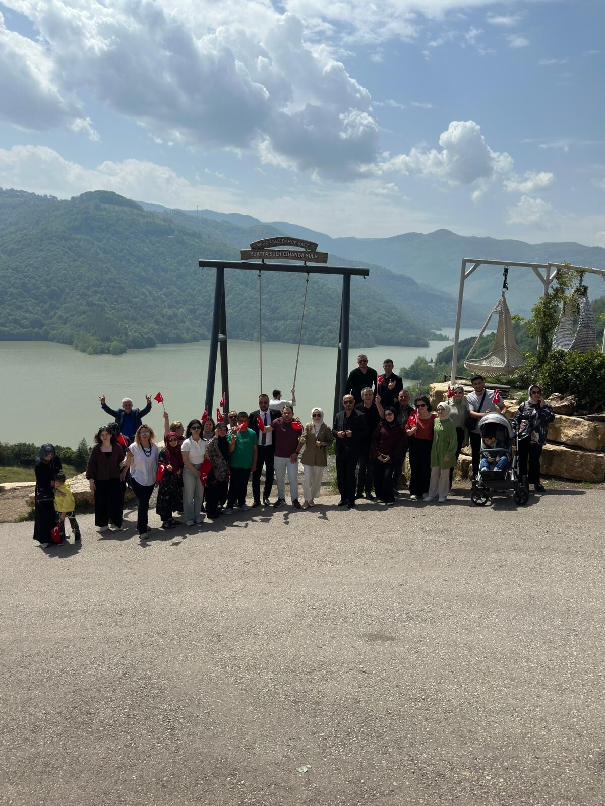 Mhp Başi̇skele Teşki̇lati Engelli̇ler Haftasi’nda Gönül Sofrasinda Buluştu (10)
