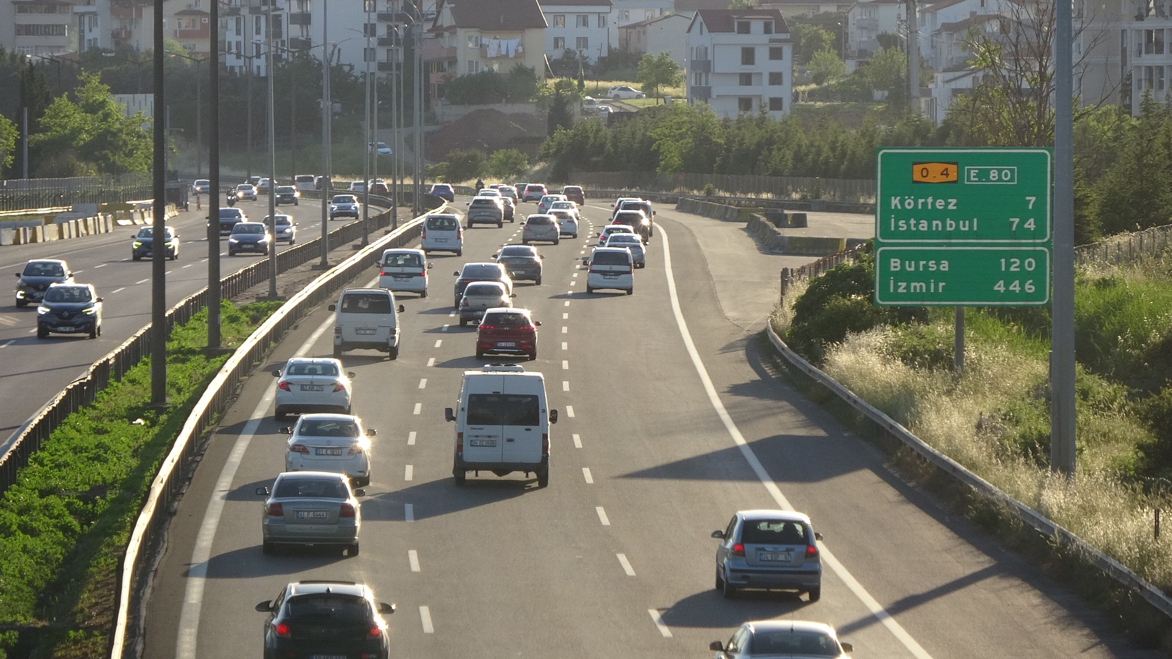 Üçüncü Gününde Dönüş Yoğunluğu Başladi (4)