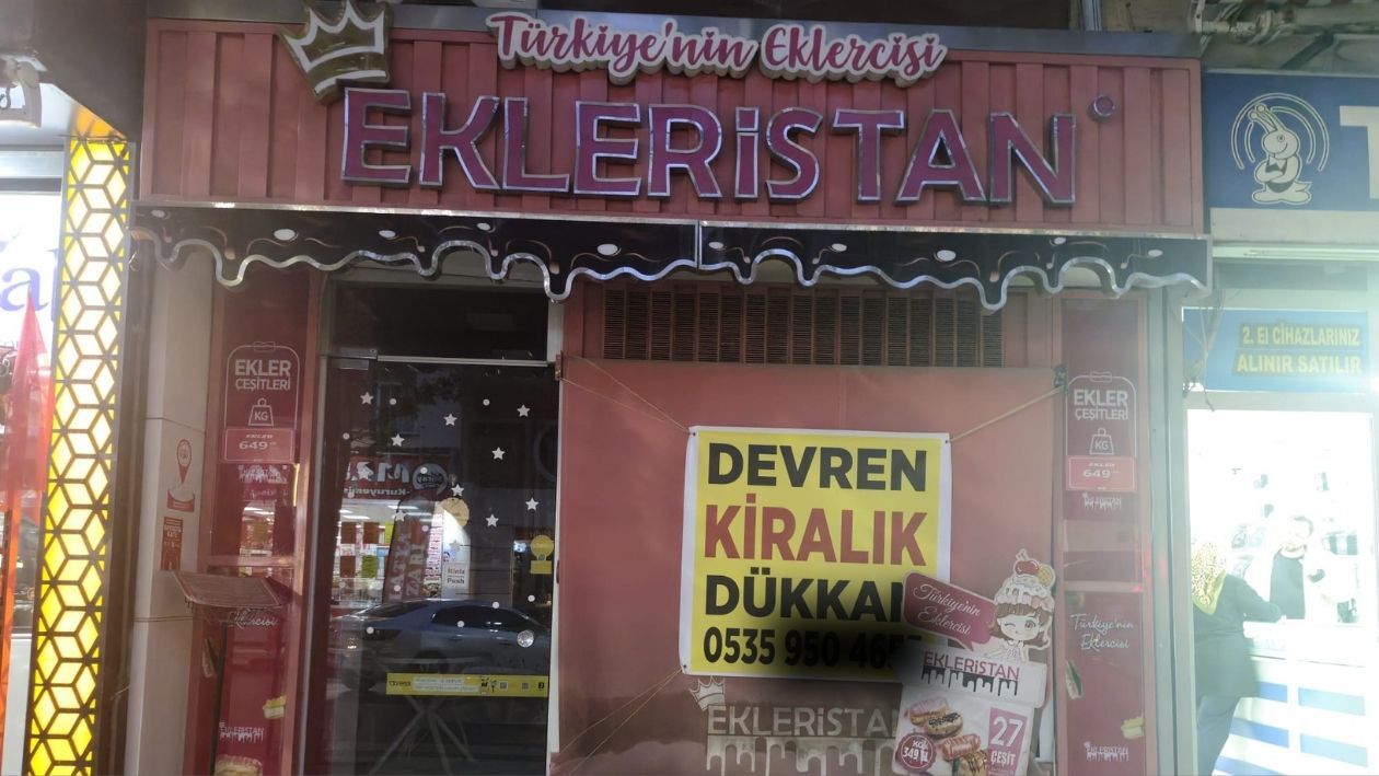 Ünlü Tatli Devi̇ İflas Etmi̇şti̇! Deri̇nce Şubesi̇ Kepenk İndi̇rdi̇ (1)