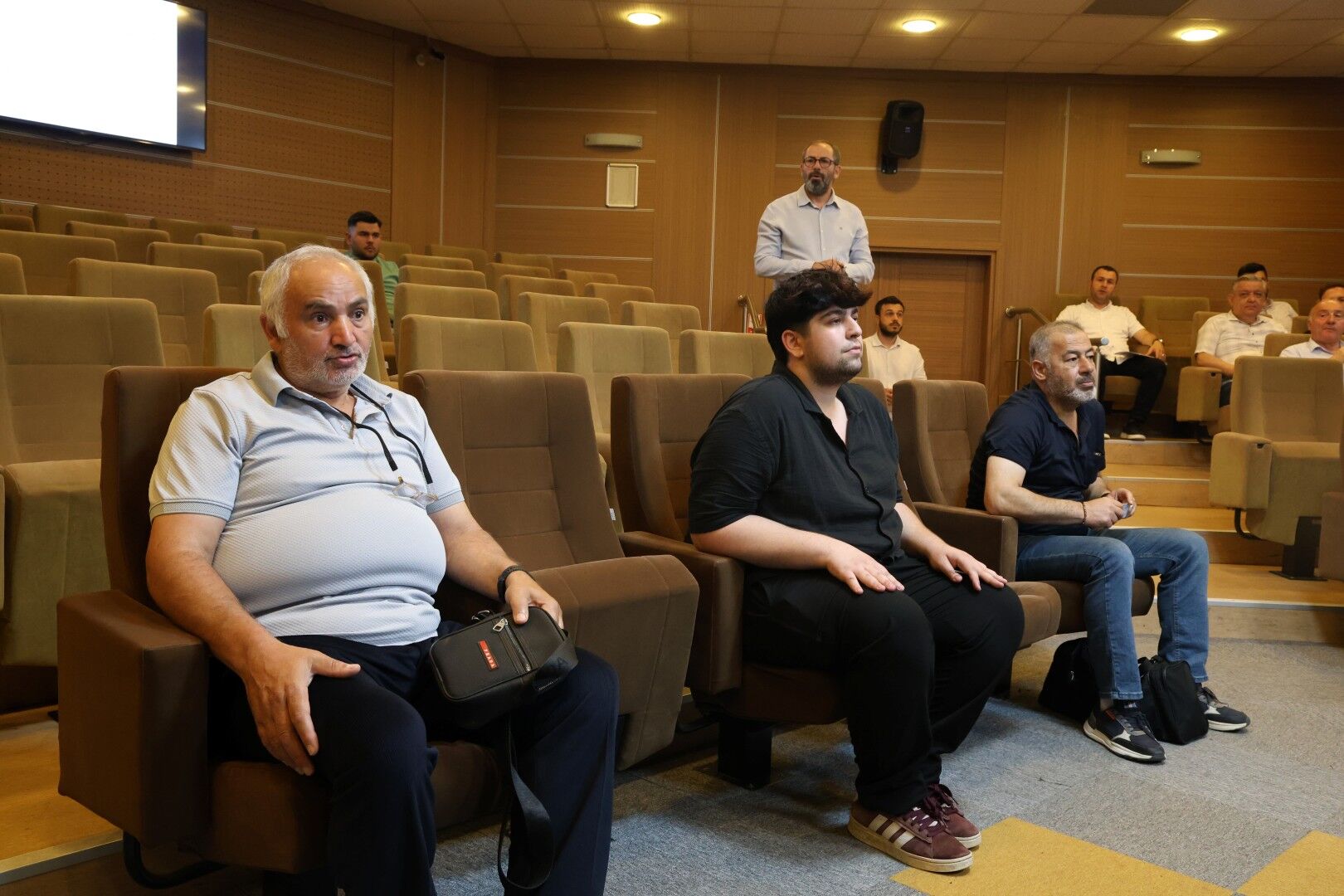 Büyükşehir Encümeni'nde Kiralama Ihaleleri Düzenlendi (1)