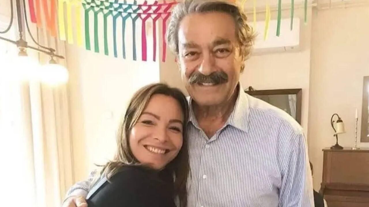 Kadir Inanirin Hayat Arkadasi Julide Kural Kimdir Kac Yasinda Julide Kural Ve Ah 6A3Eb76Ec28Ba